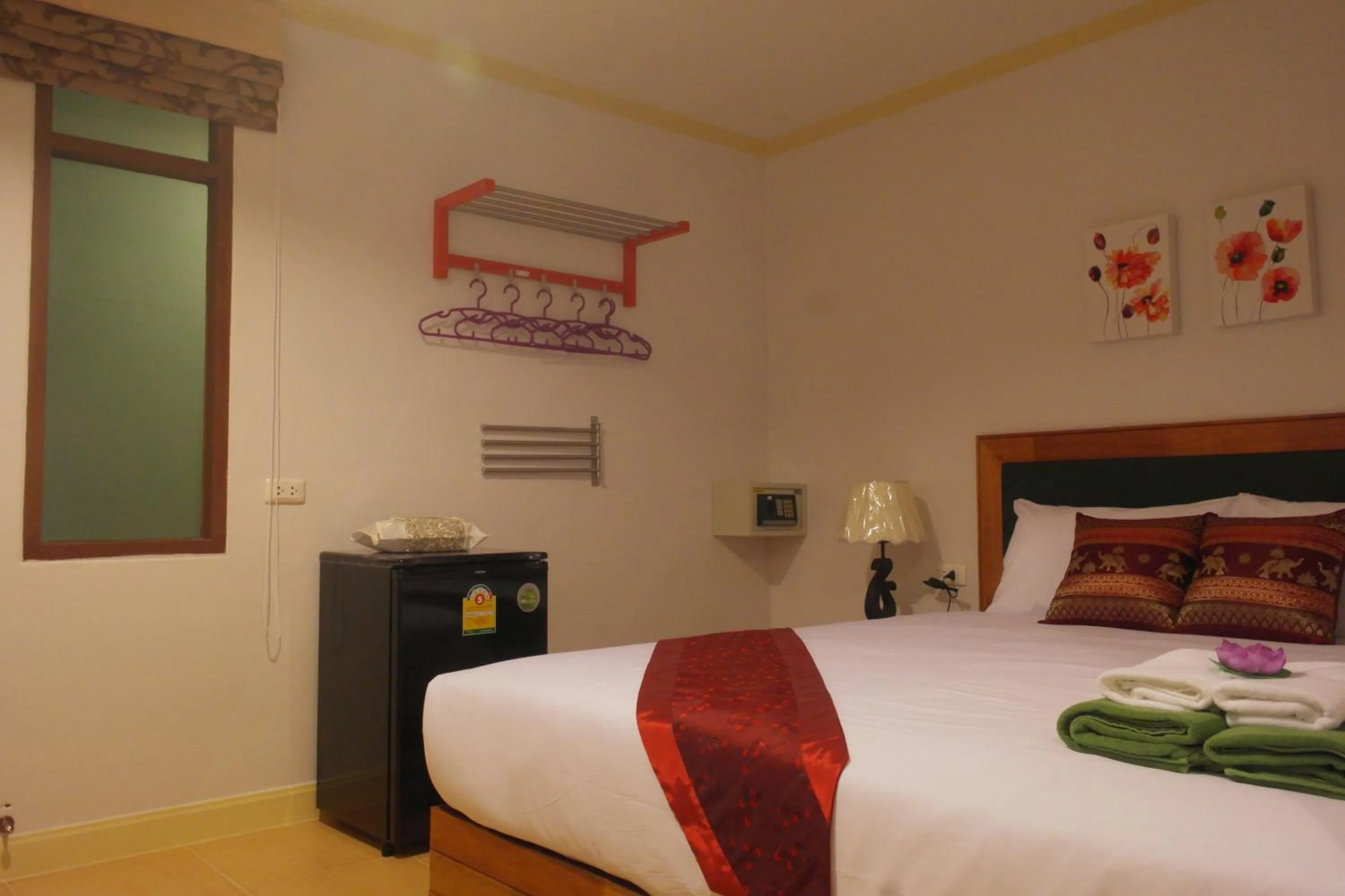 Bed in Lanta at Home - SHA Extra Plus