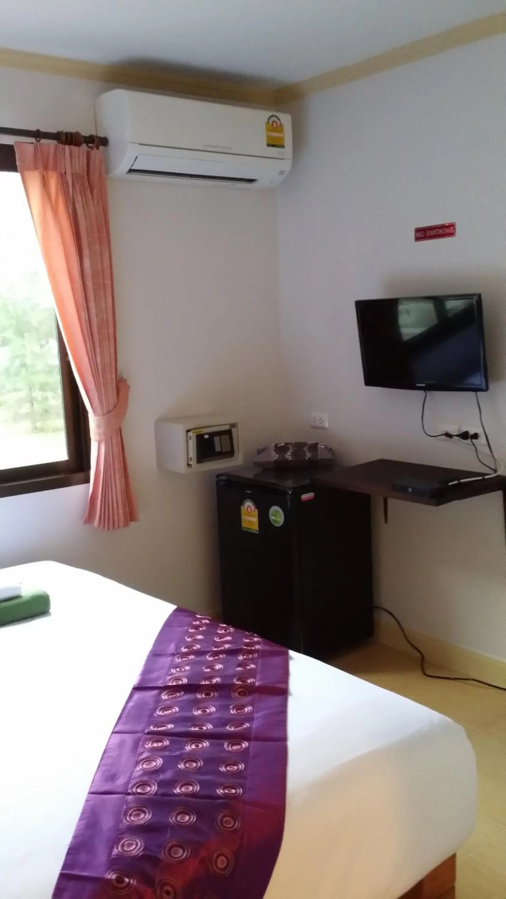 Bed in Lanta at Home - SHA Extra Plus