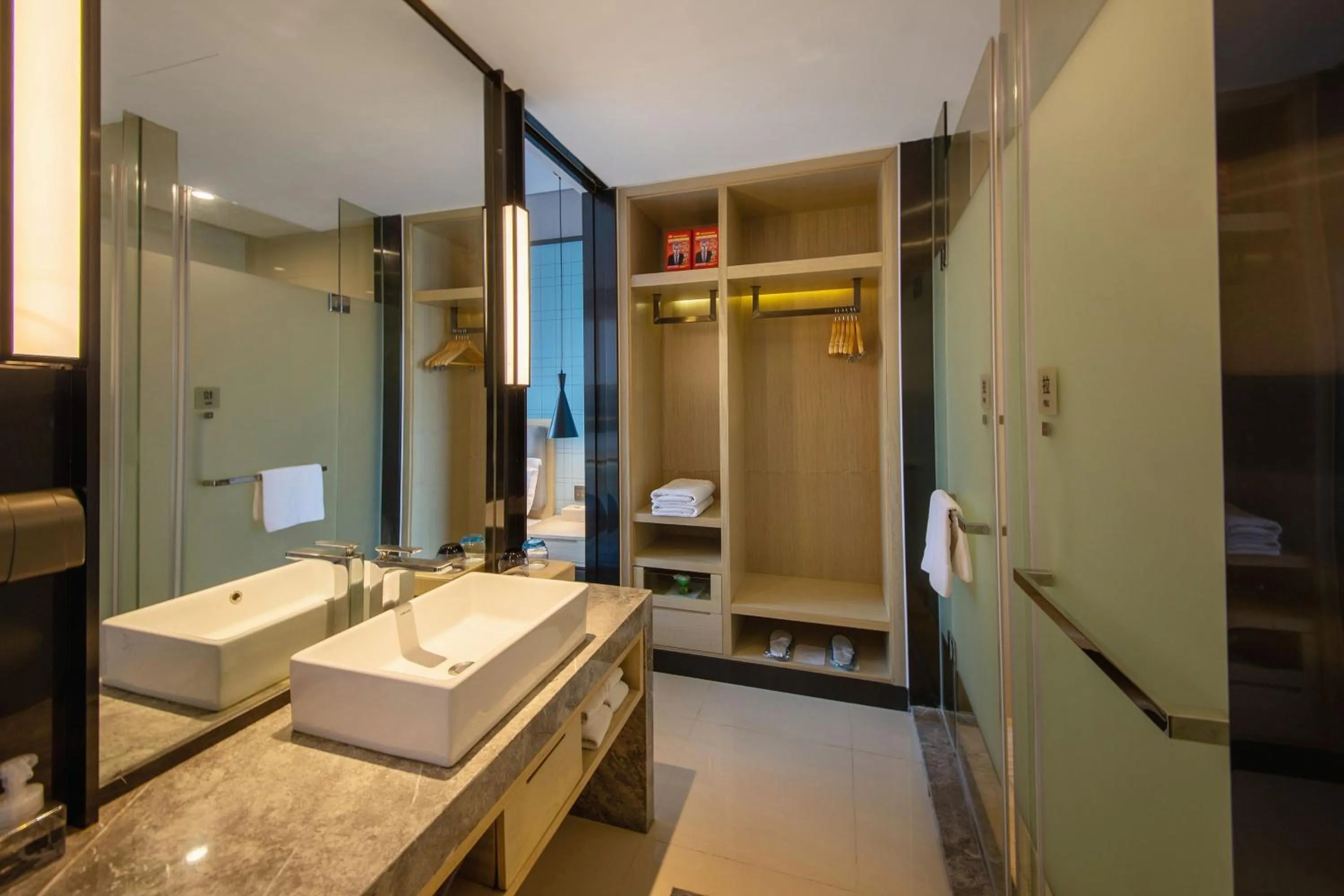 Echarm Hotel Wuhan Caidian Street Linzhang Avenue Metro Station