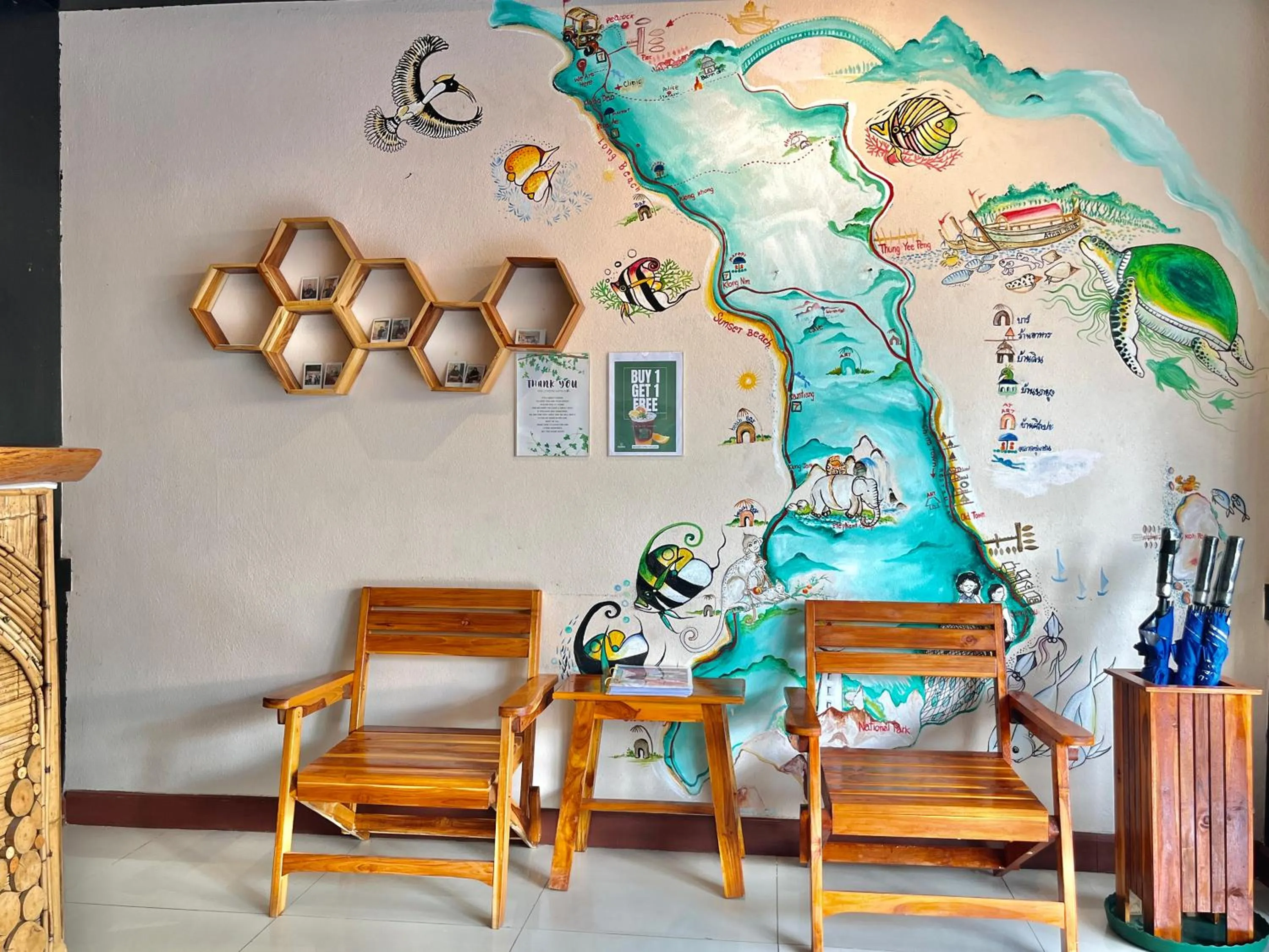 Lobby or reception in The Atnal Lanta Budget and Eco Friendly hotel in Koh Lanta