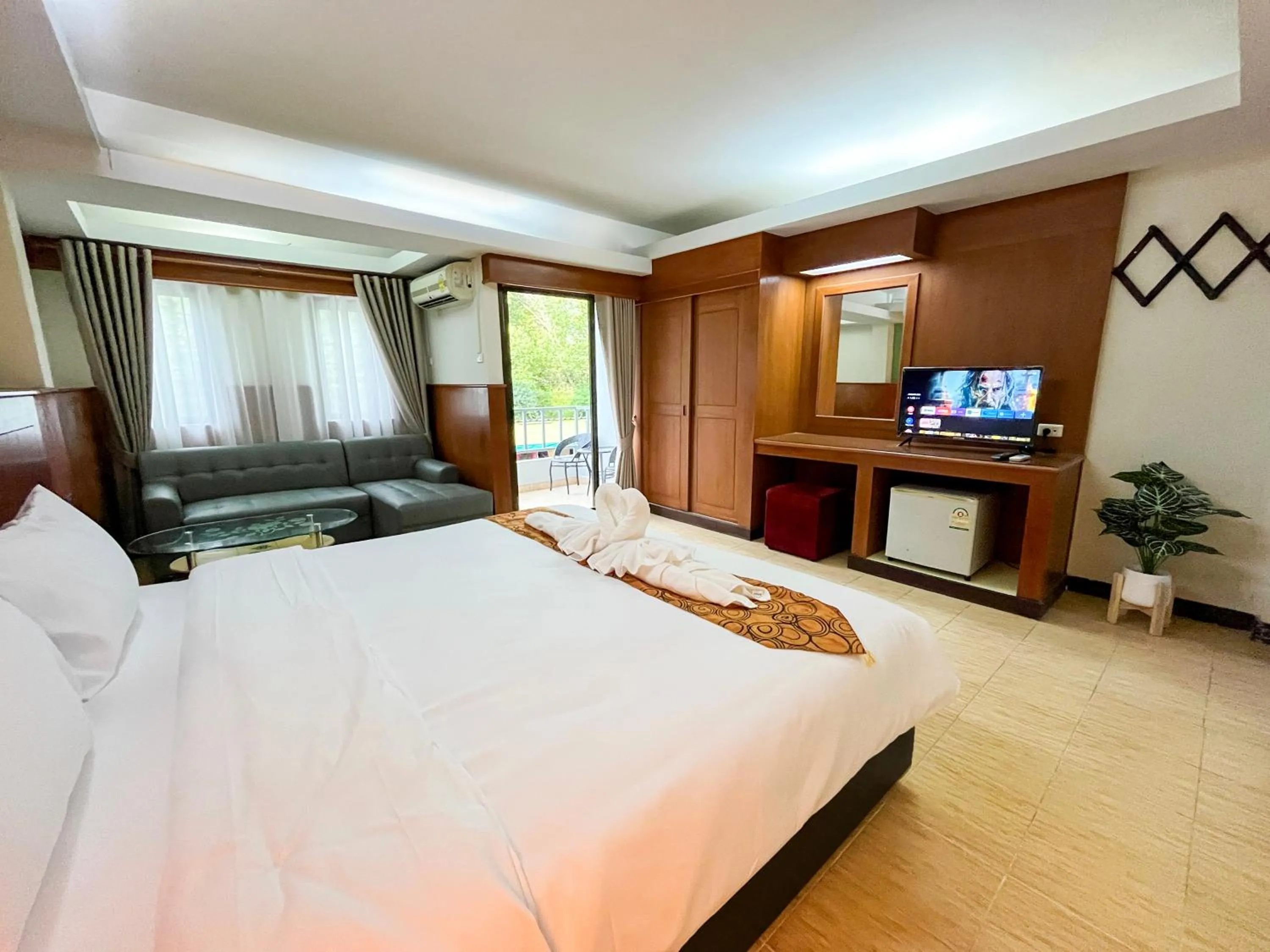 Bed in The Atnal Lanta Budget and Eco Friendly hotel in Koh Lanta