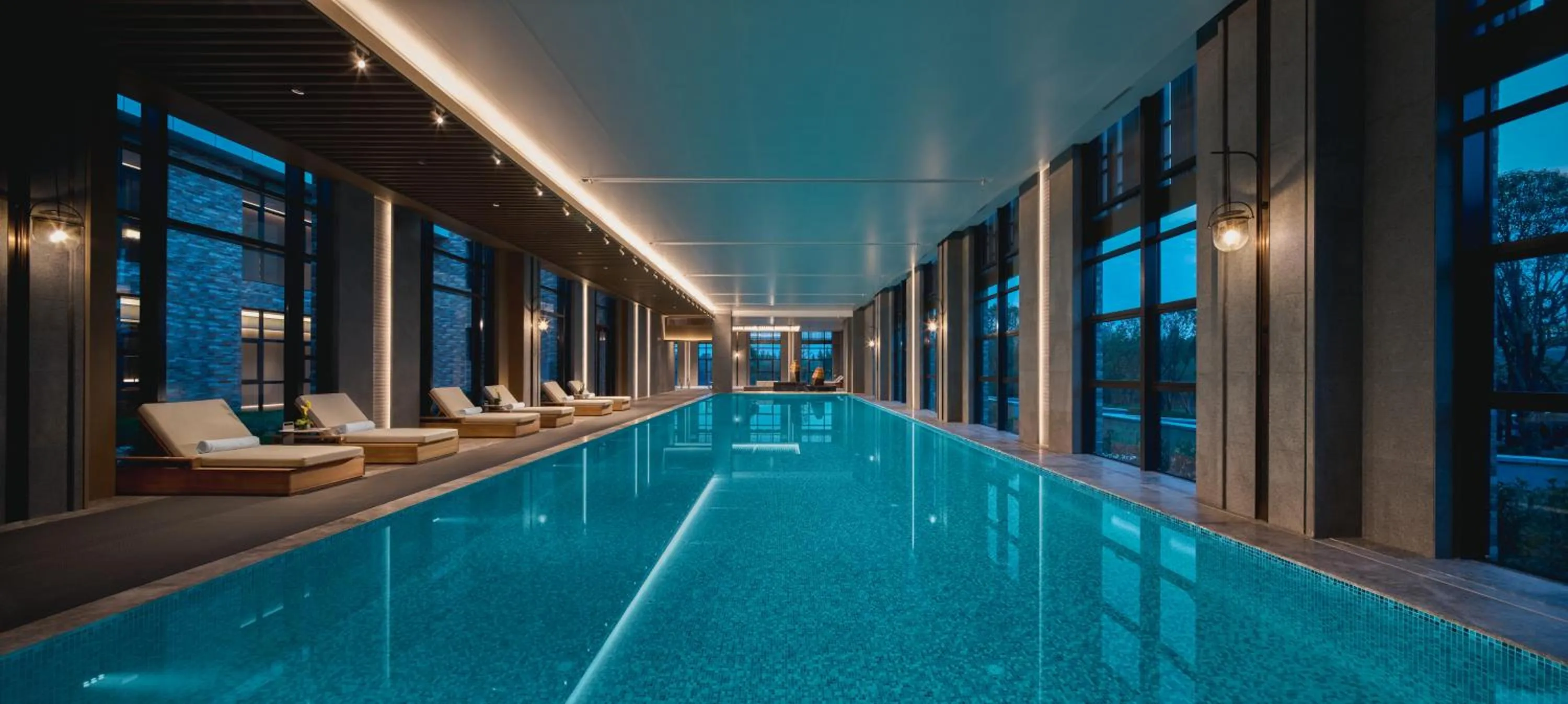 Swimming pool in Hyatt Regency Huangshan Hengjiangwan