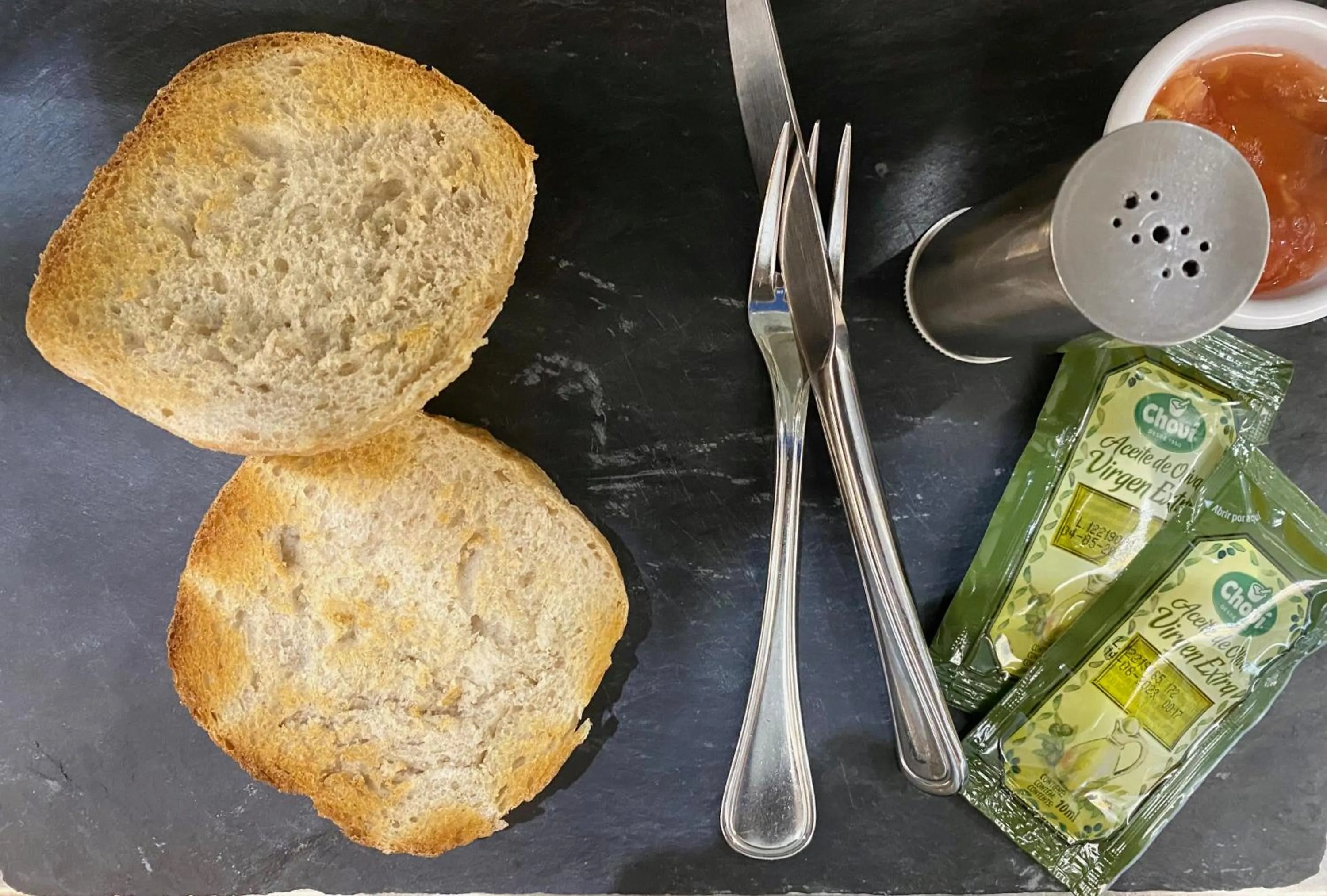 Restaurant/places to eat in Hotel As Camelias