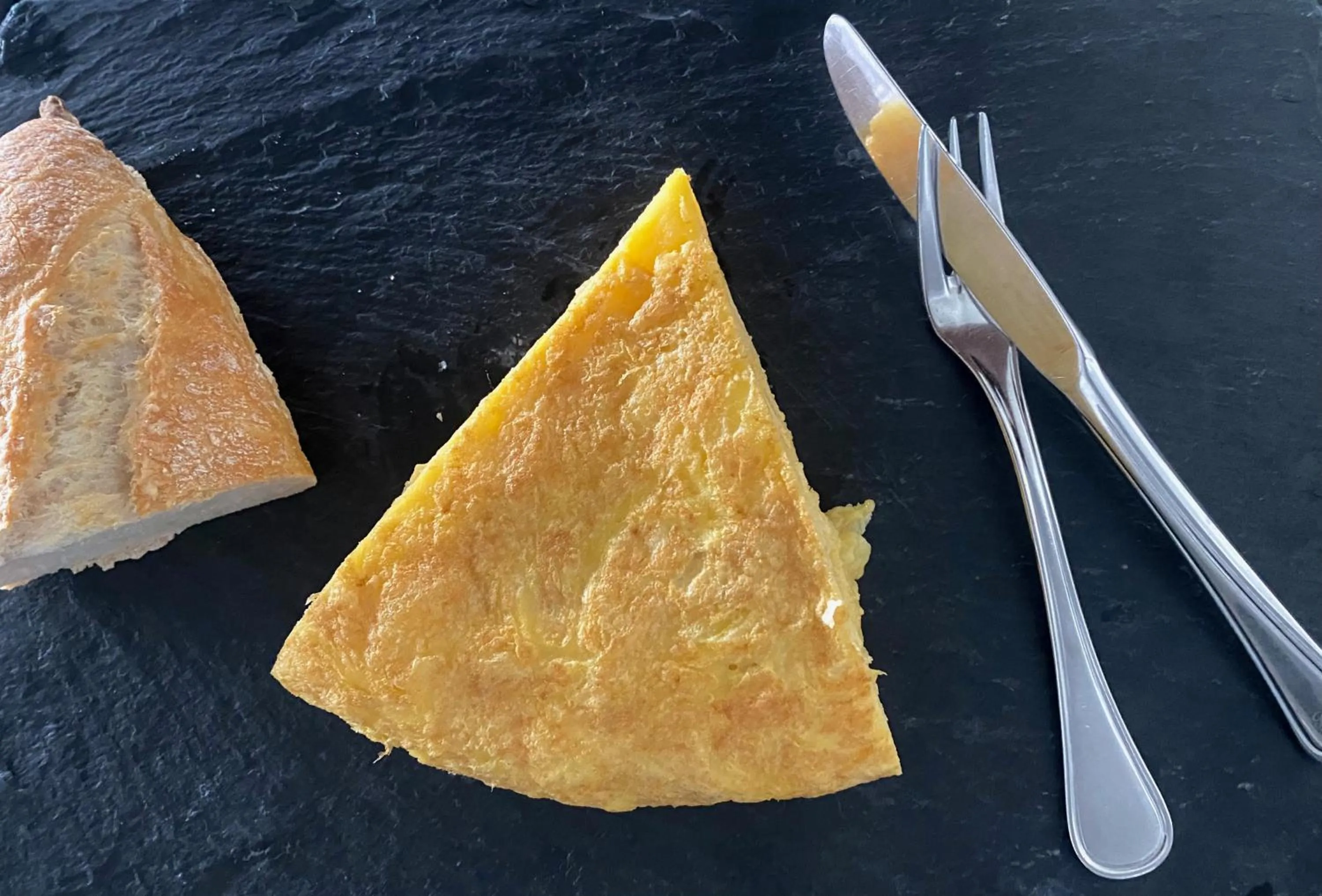 Restaurant/places to eat in Hotel As Camelias