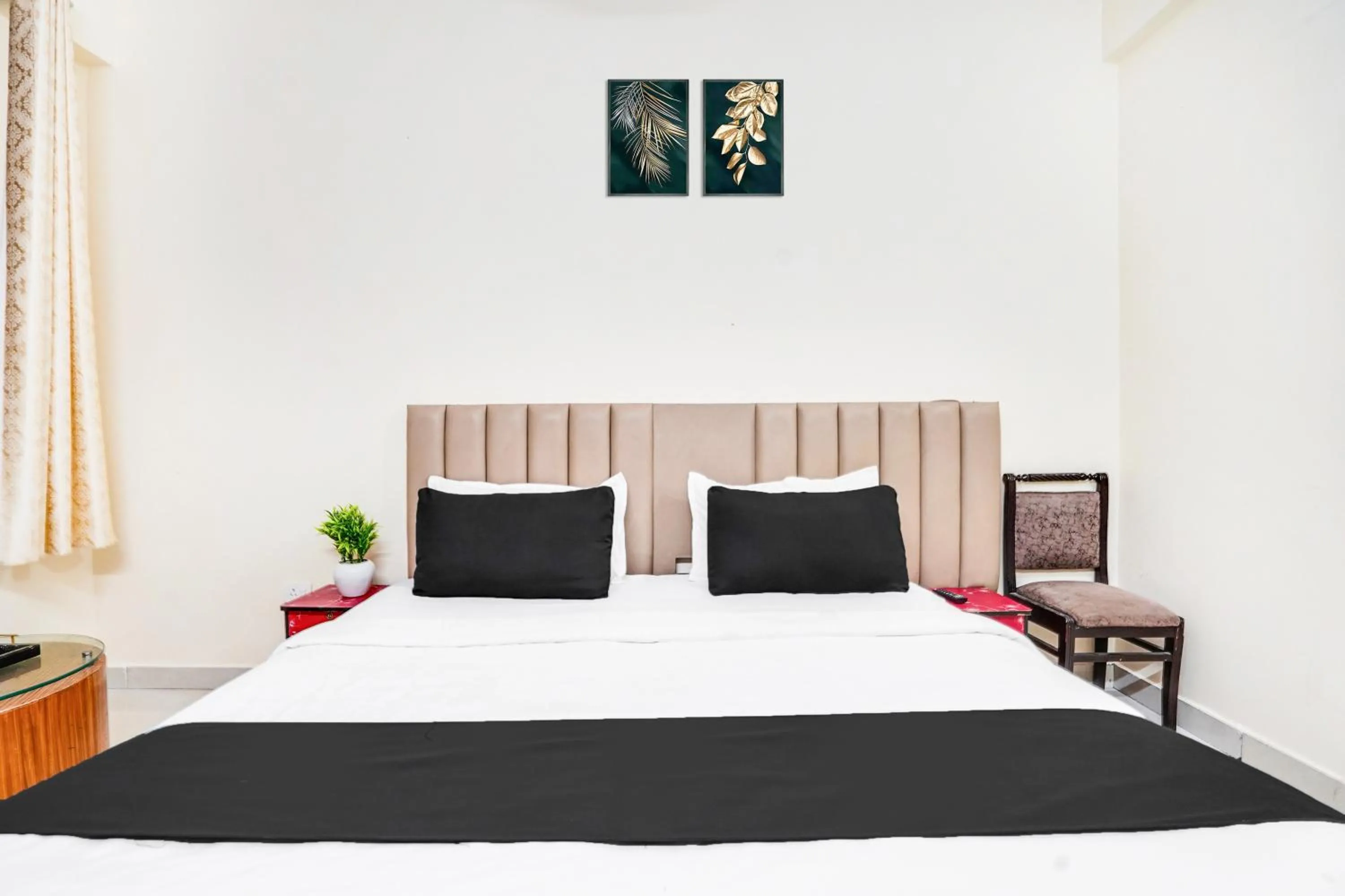 Bedroom in Hotel O YATRA INN