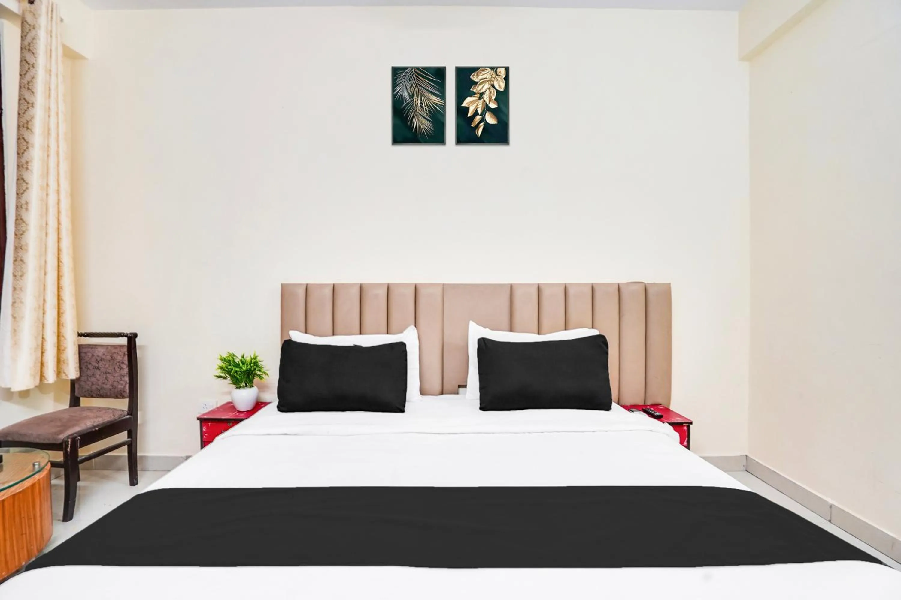 Bedroom in Hotel O YATRA INN