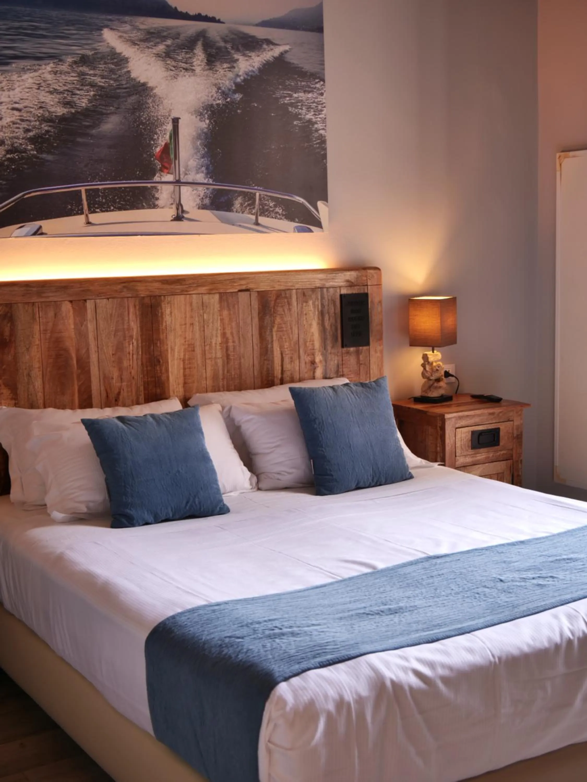 Bedroom in Hotel Paradiso Como