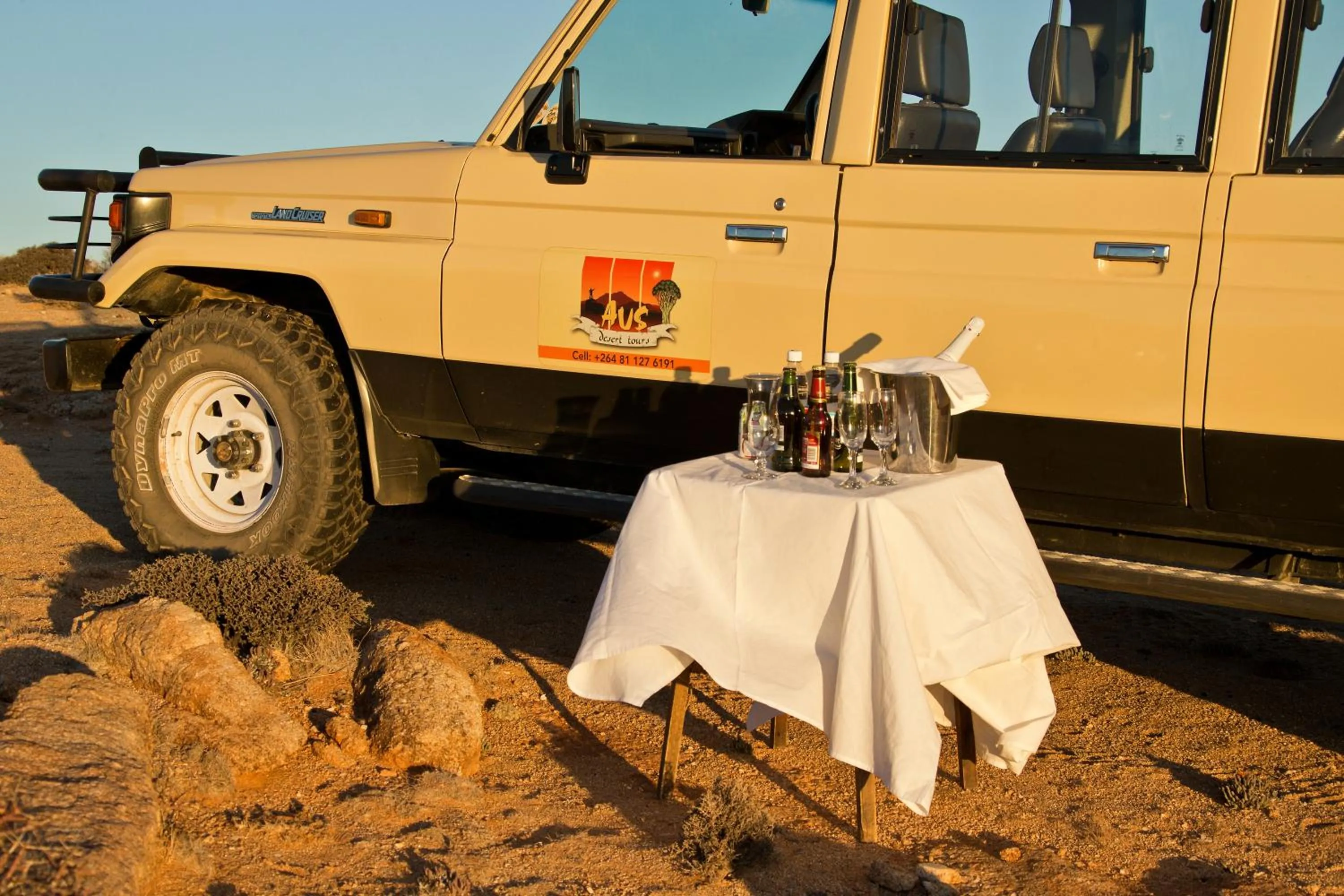 Entertainment in Bahnhof Hotel Aus