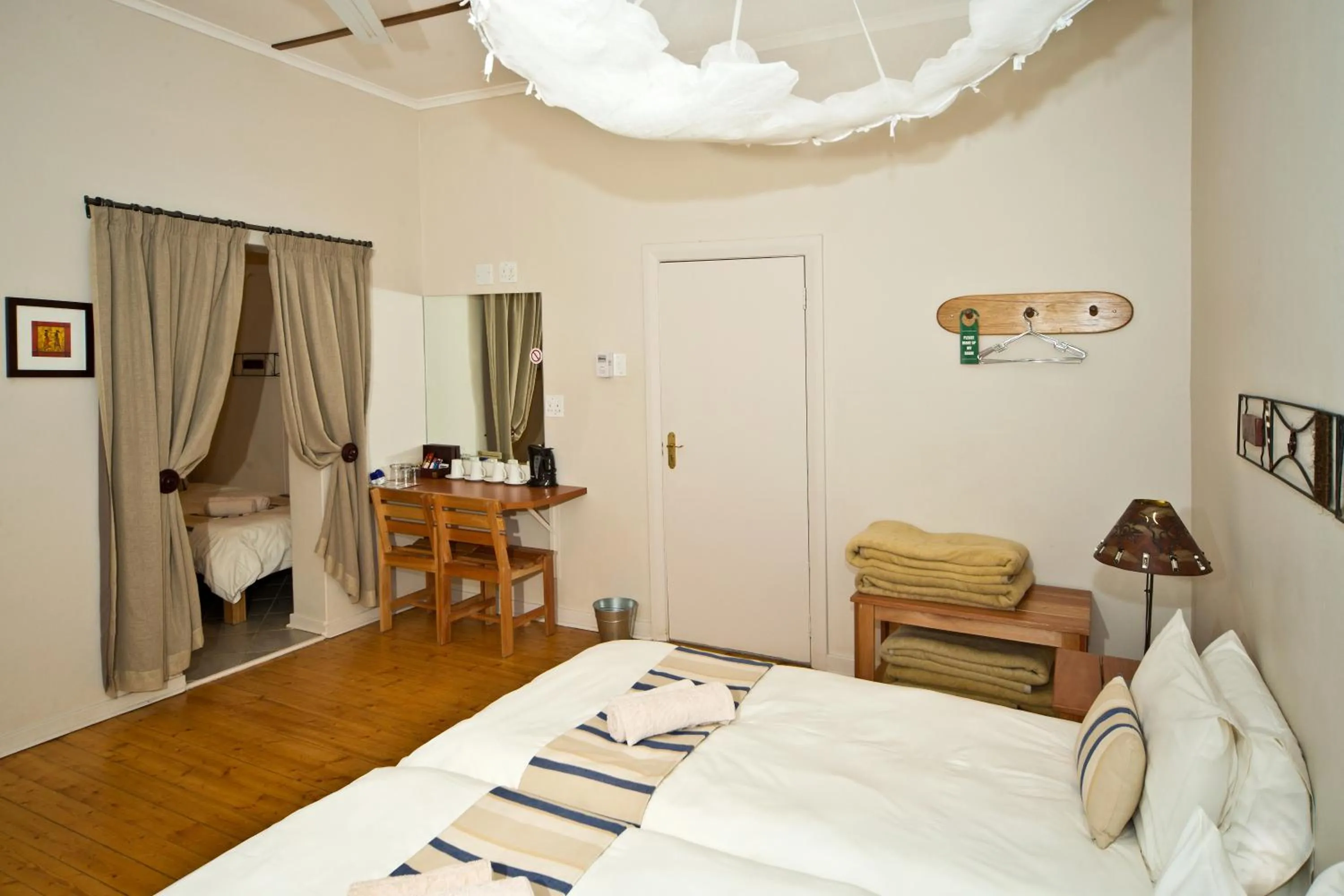 Bed in Bahnhof Hotel Aus