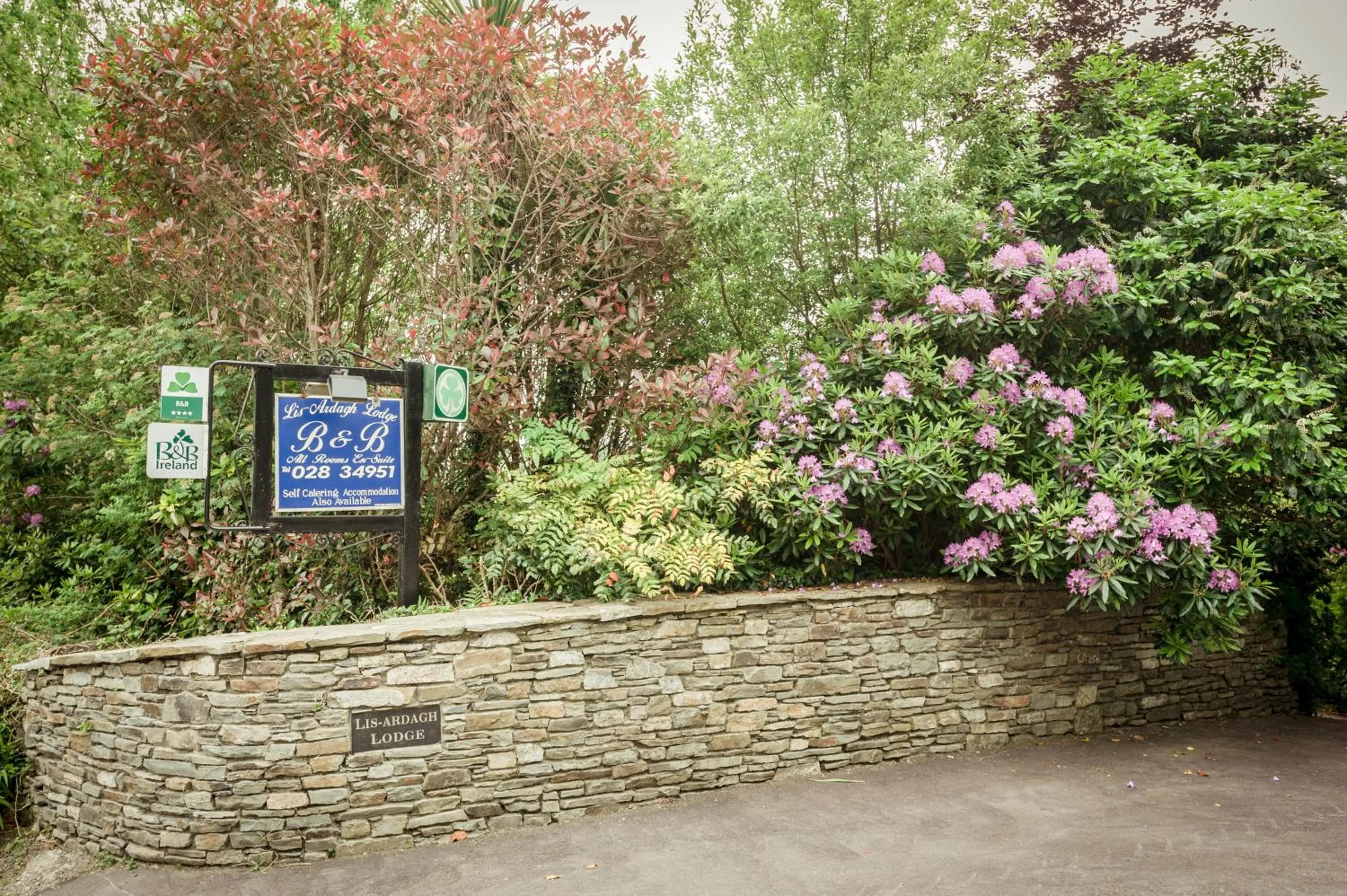 Property logo or sign in Lis-Ardagh Lodge