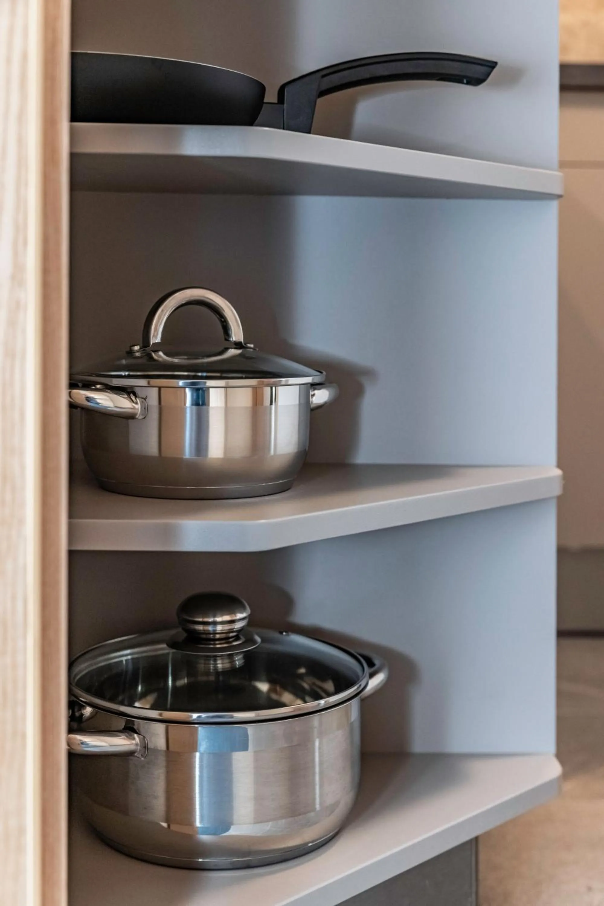 kitchen in nawu apartments & Restaurant