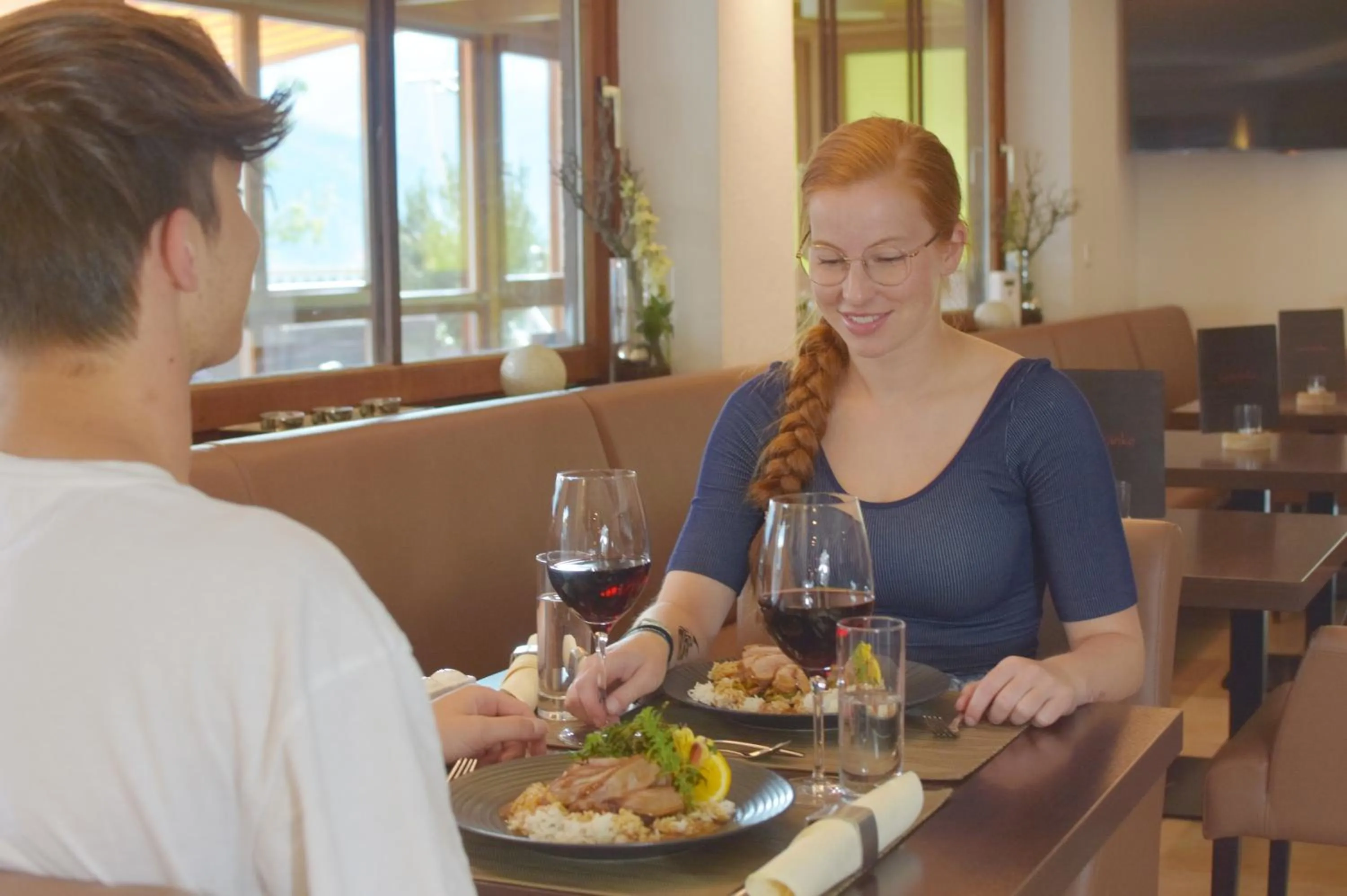 Restaurant/places to eat in nawu apartments & Restaurant