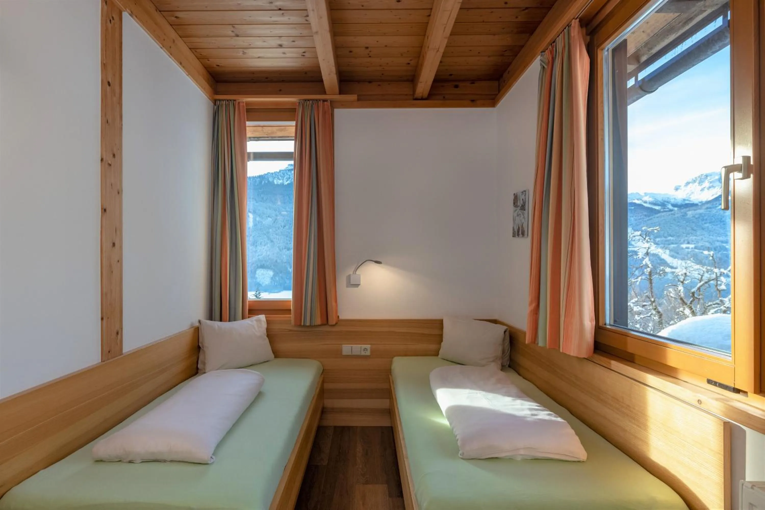 Bedroom, Bed in nawu apartments & Restaurant