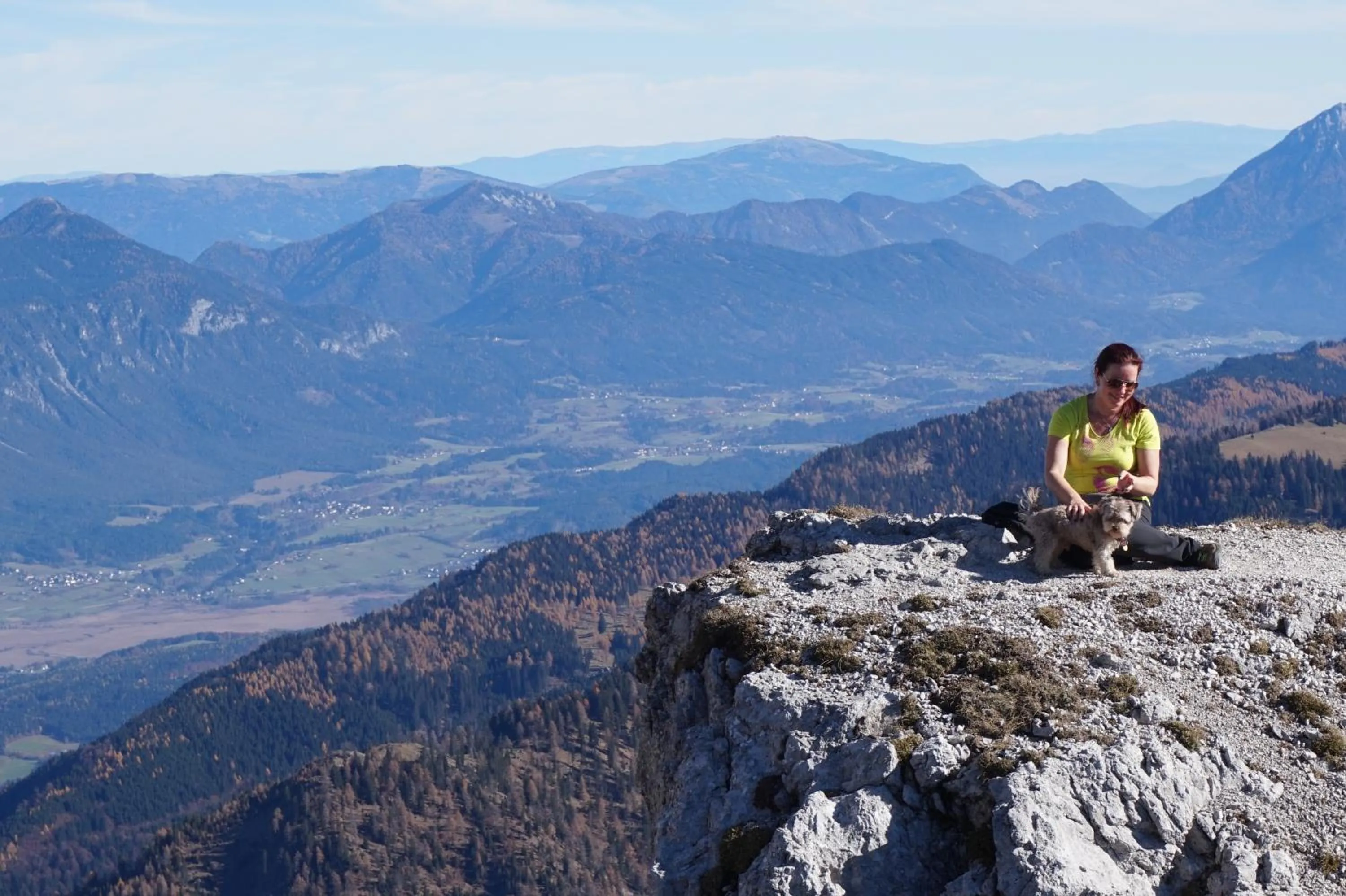 Area and facilities in nawu apartments & Restaurant