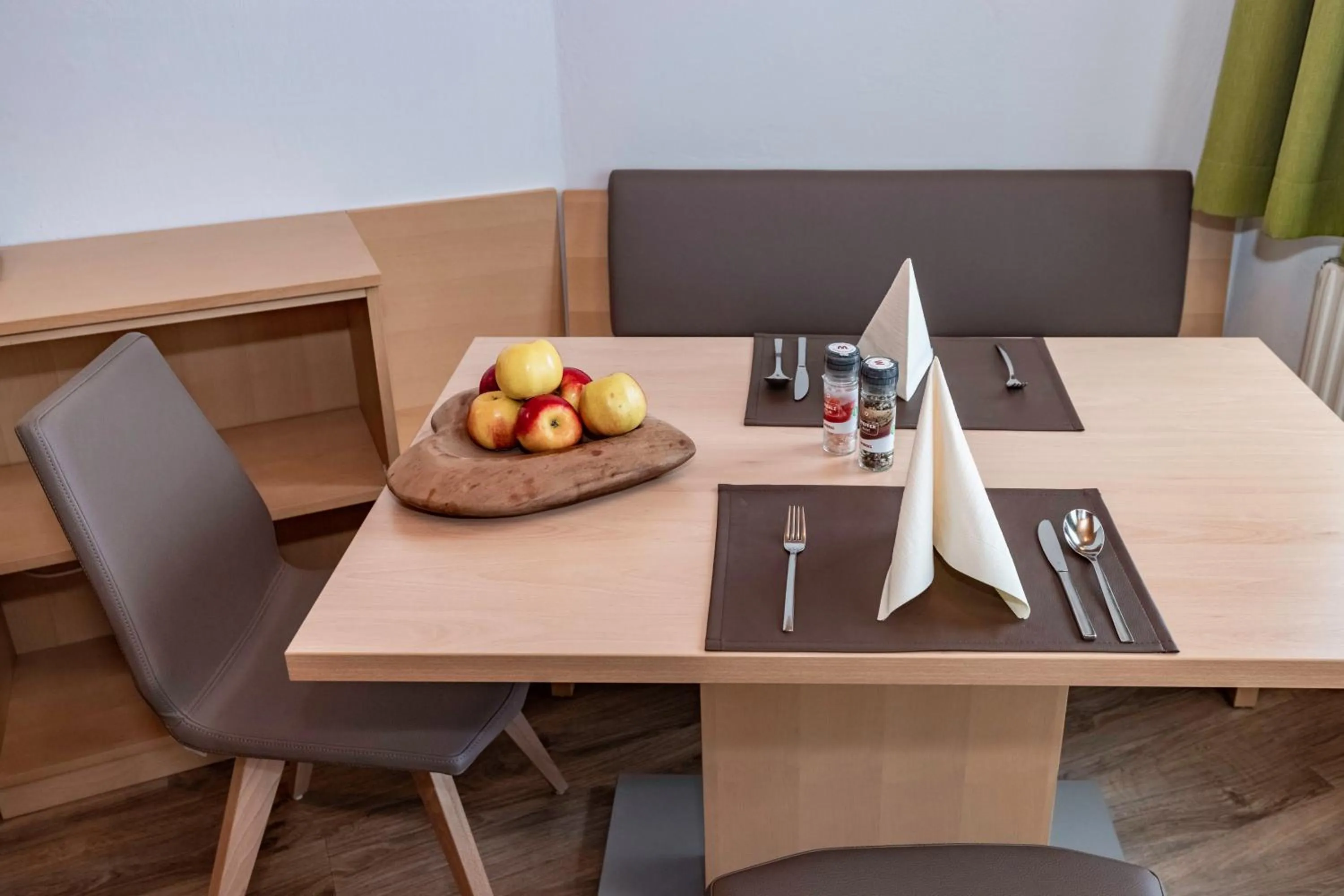 Dining area in nawu apartments & Restaurant