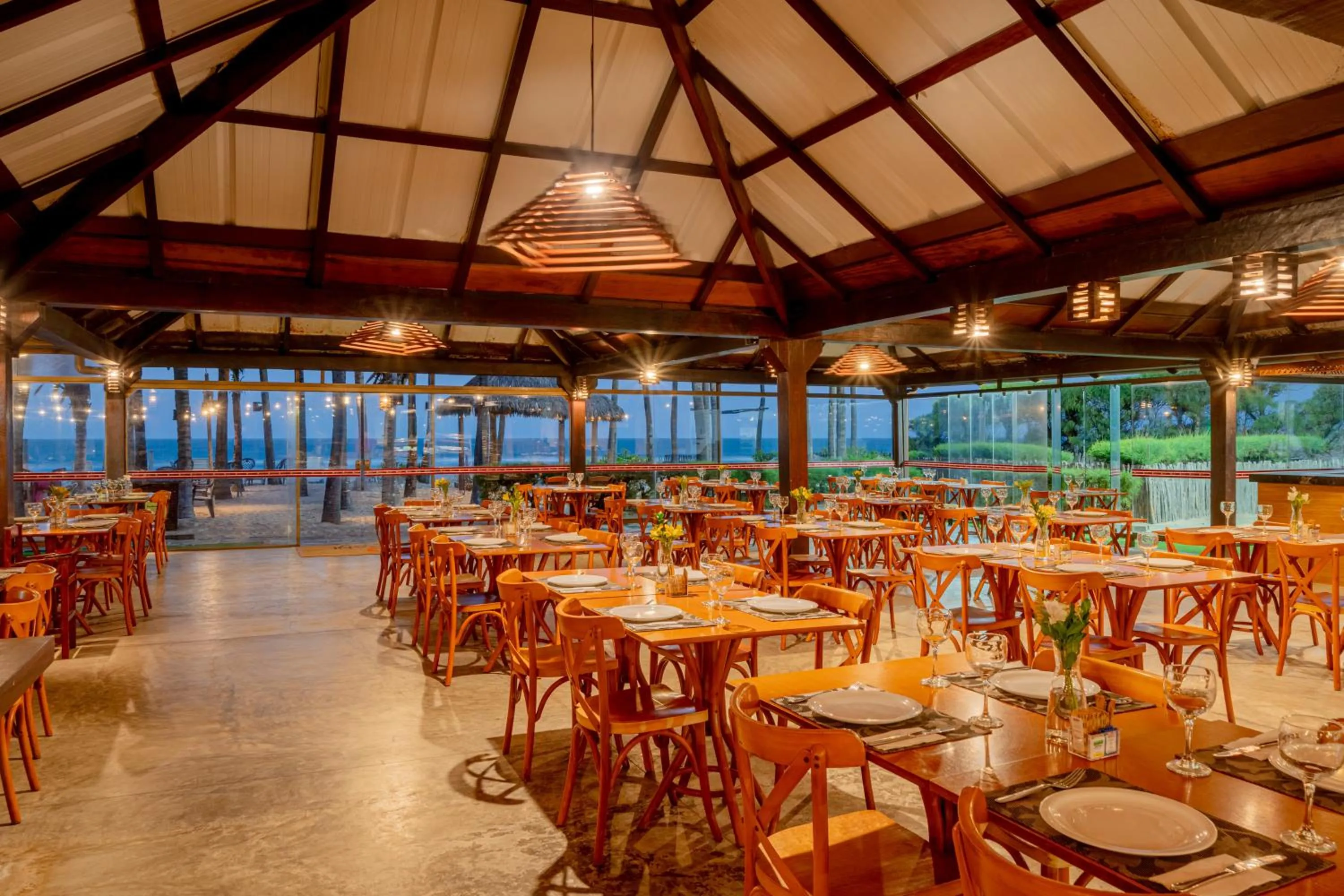 Restaurant/places to eat in Beach Park Resort - Oceani