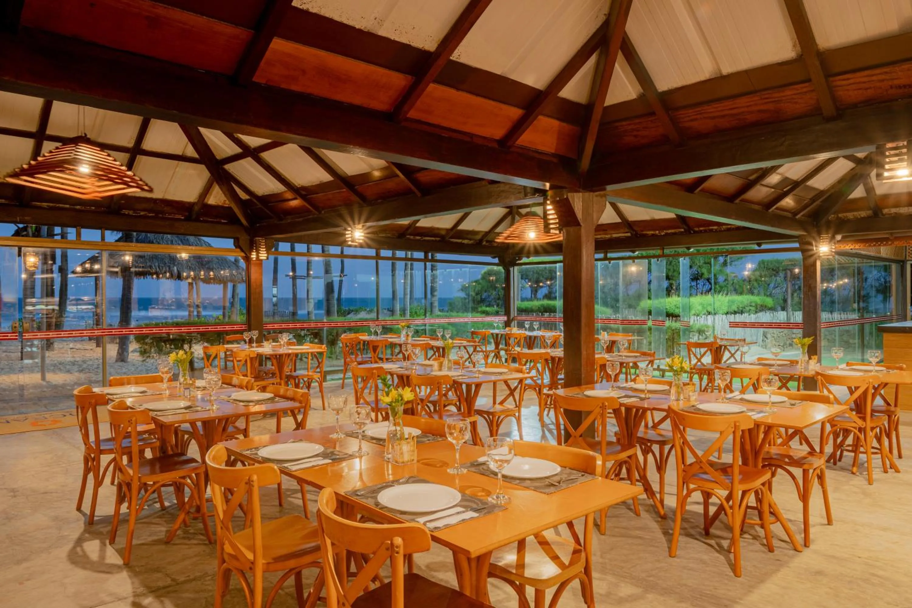 Restaurant/places to eat in Beach Park Resort - Oceani