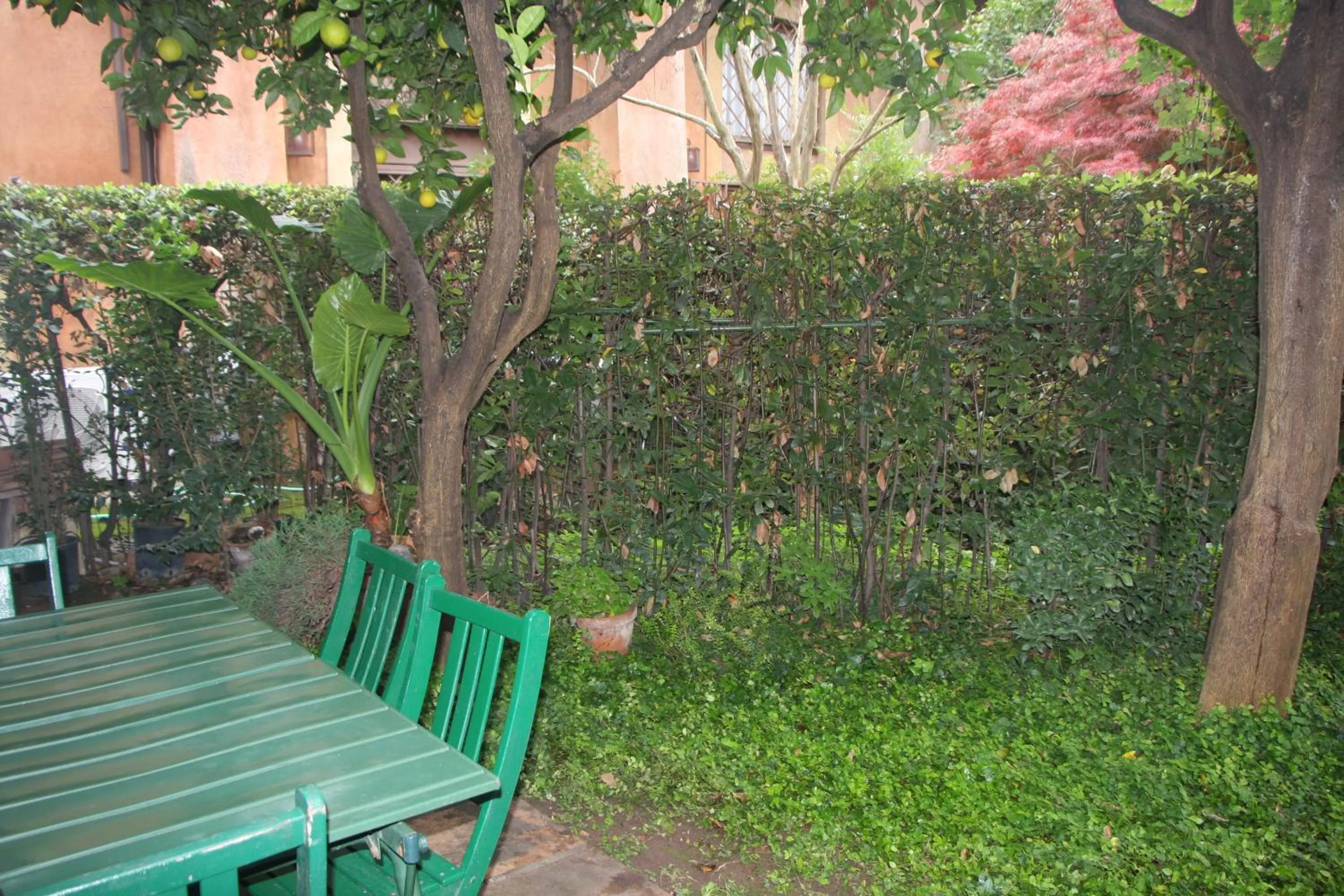 The Palatine Garden Apartment