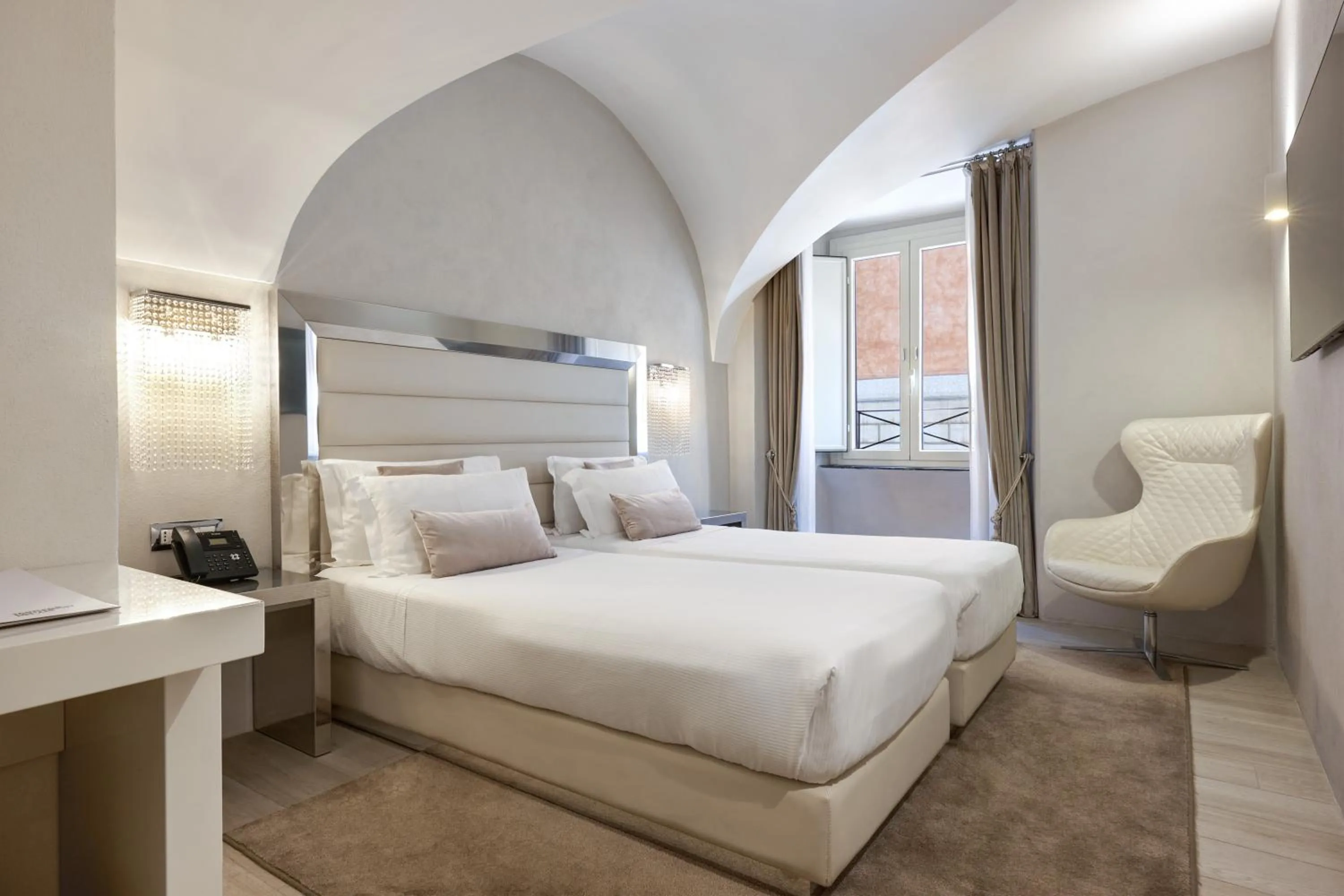 Bed in Terrace Pantheon Relais