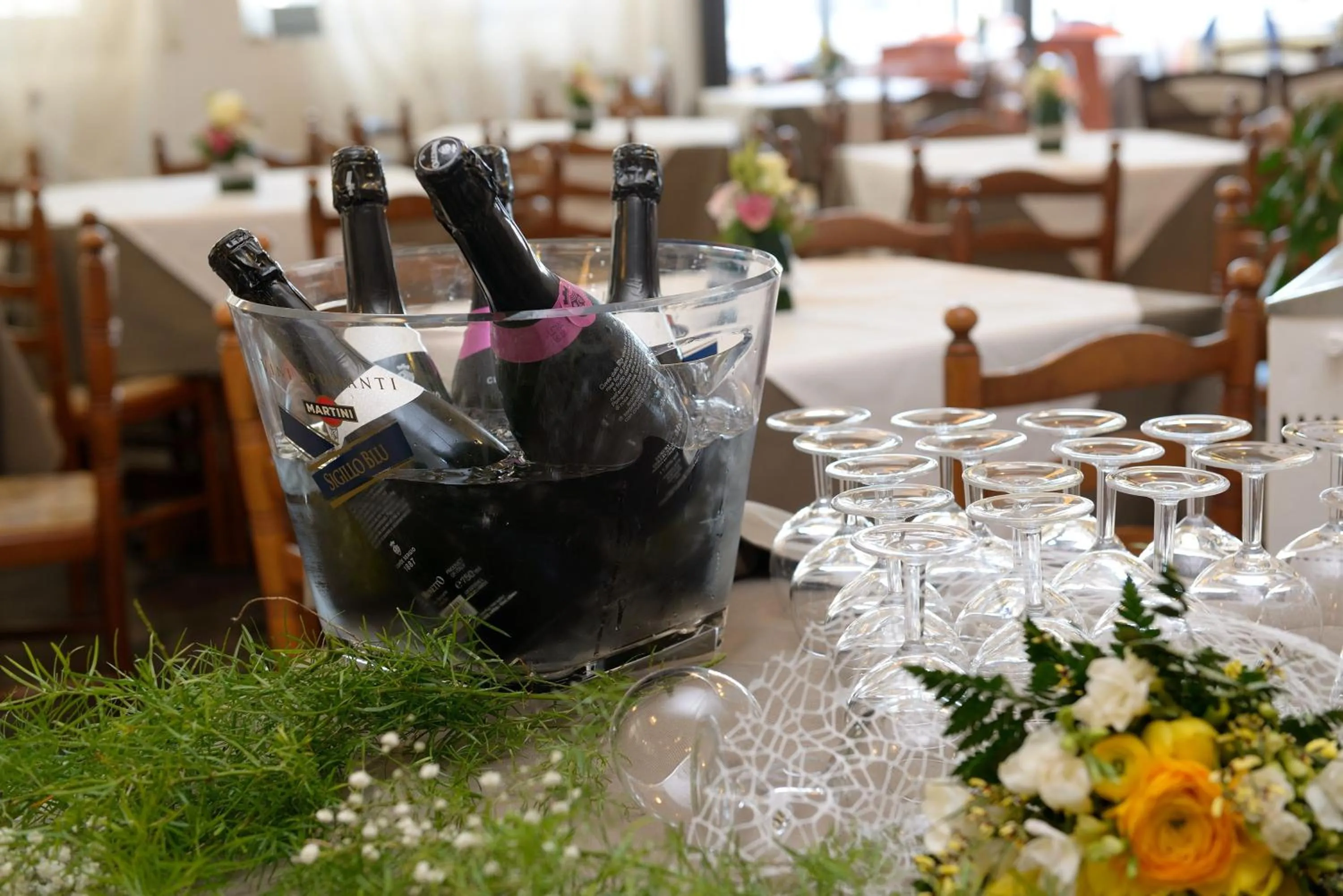 Restaurant/places to eat in Hotel Ristorante Milton