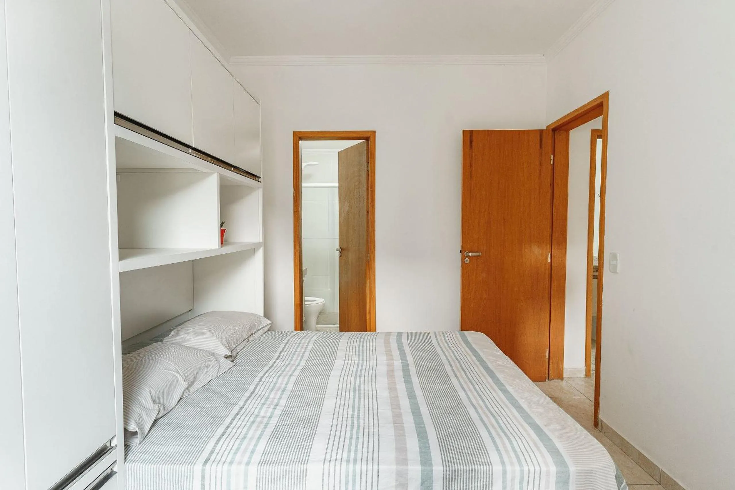 Apto Ubatuba c/ Churrasqueira e Piscina