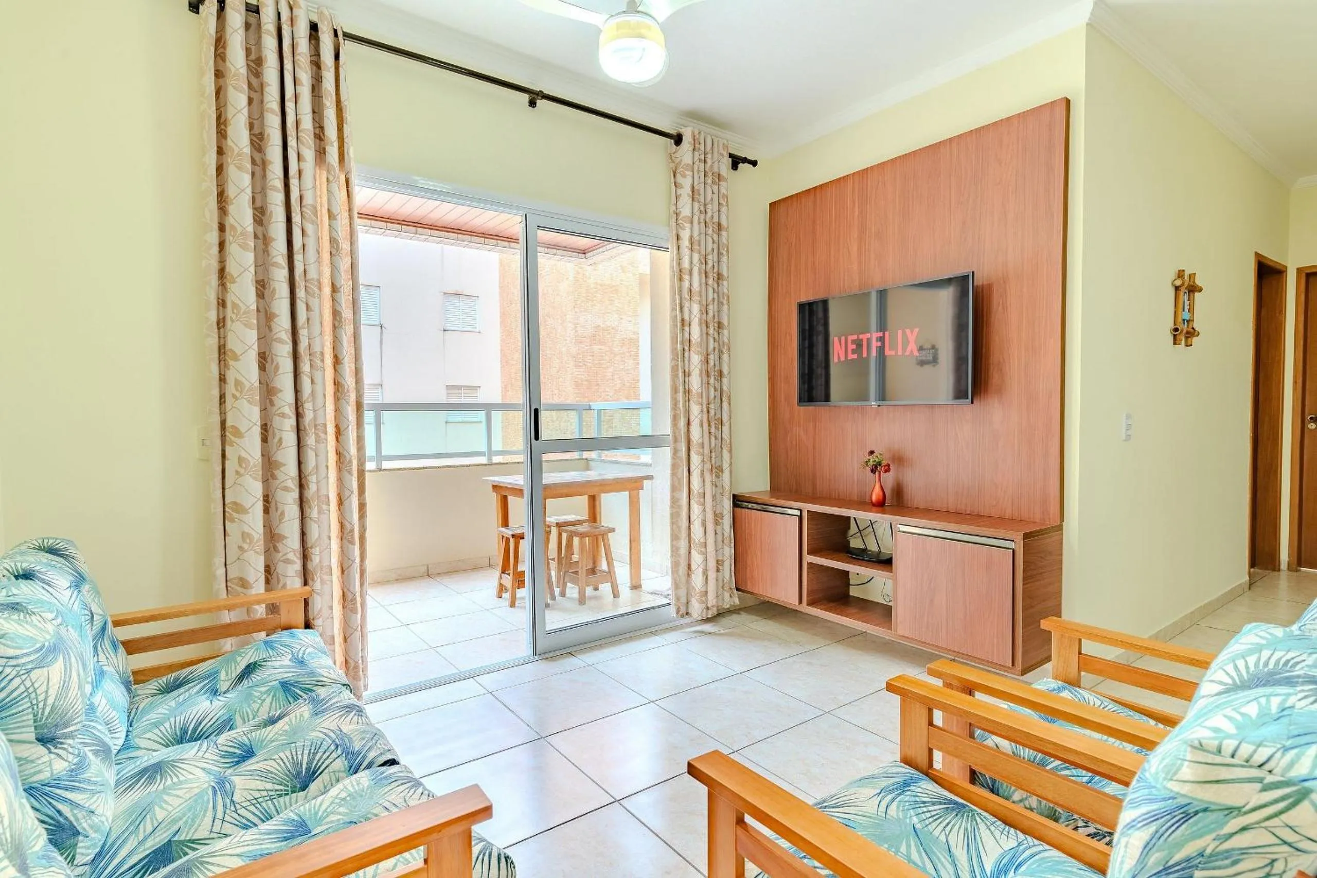 Lindo Apto em Ubatuba/SP - Toninhas c/Ar