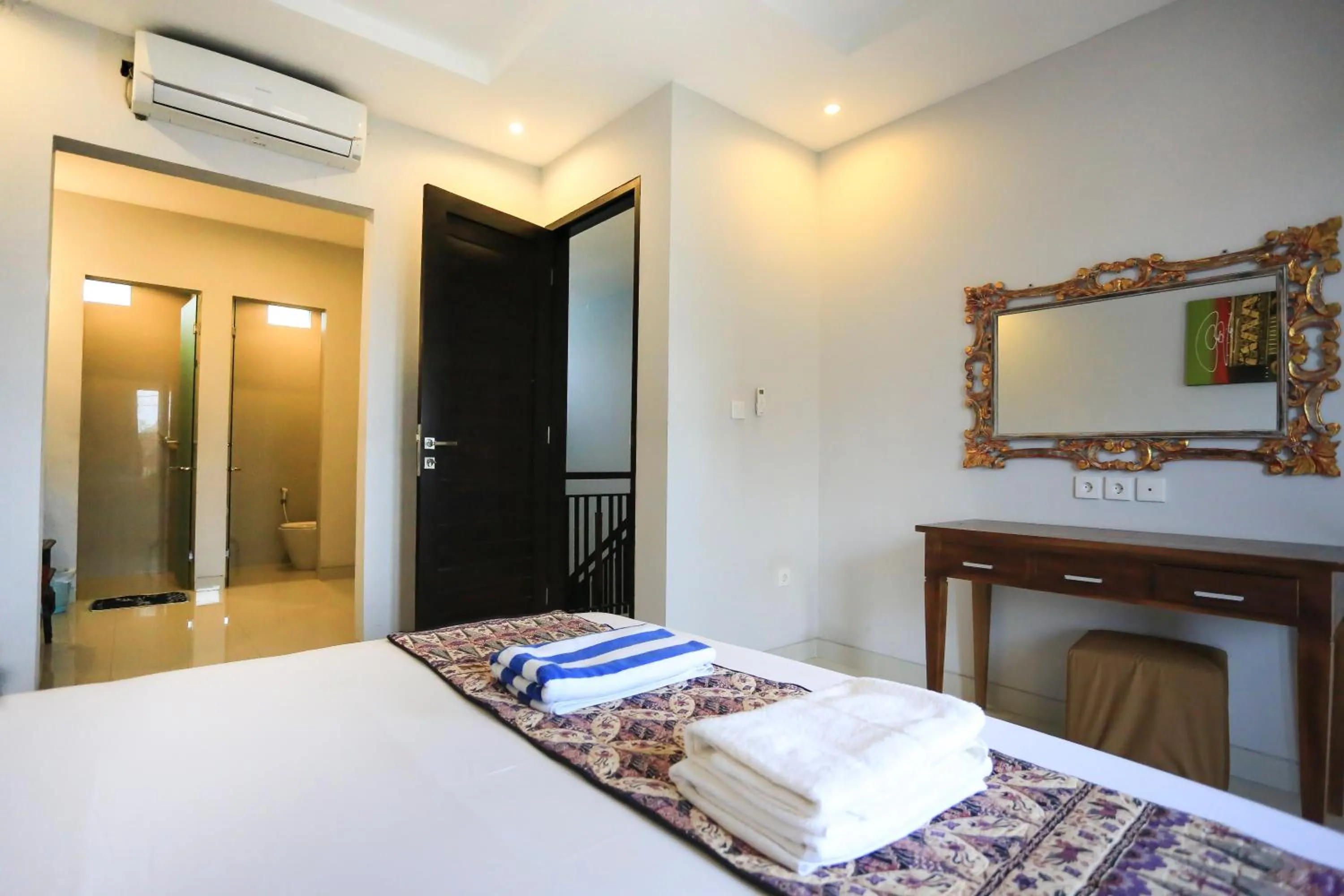 Bed in Nyoman Villa Sanur