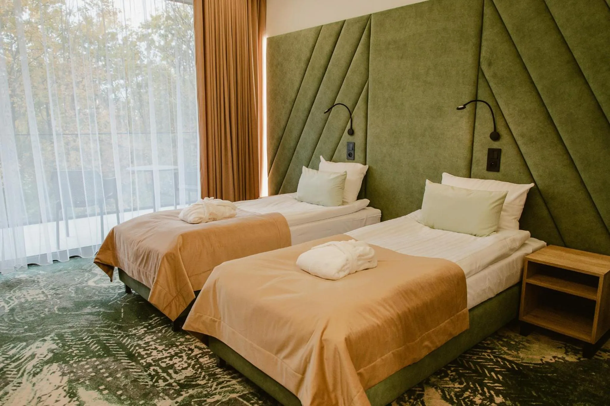 Bed in Aspen Prime Ski & Bike Resort - basen, sauna, jacuzzi, siłownia w cenie pobytu