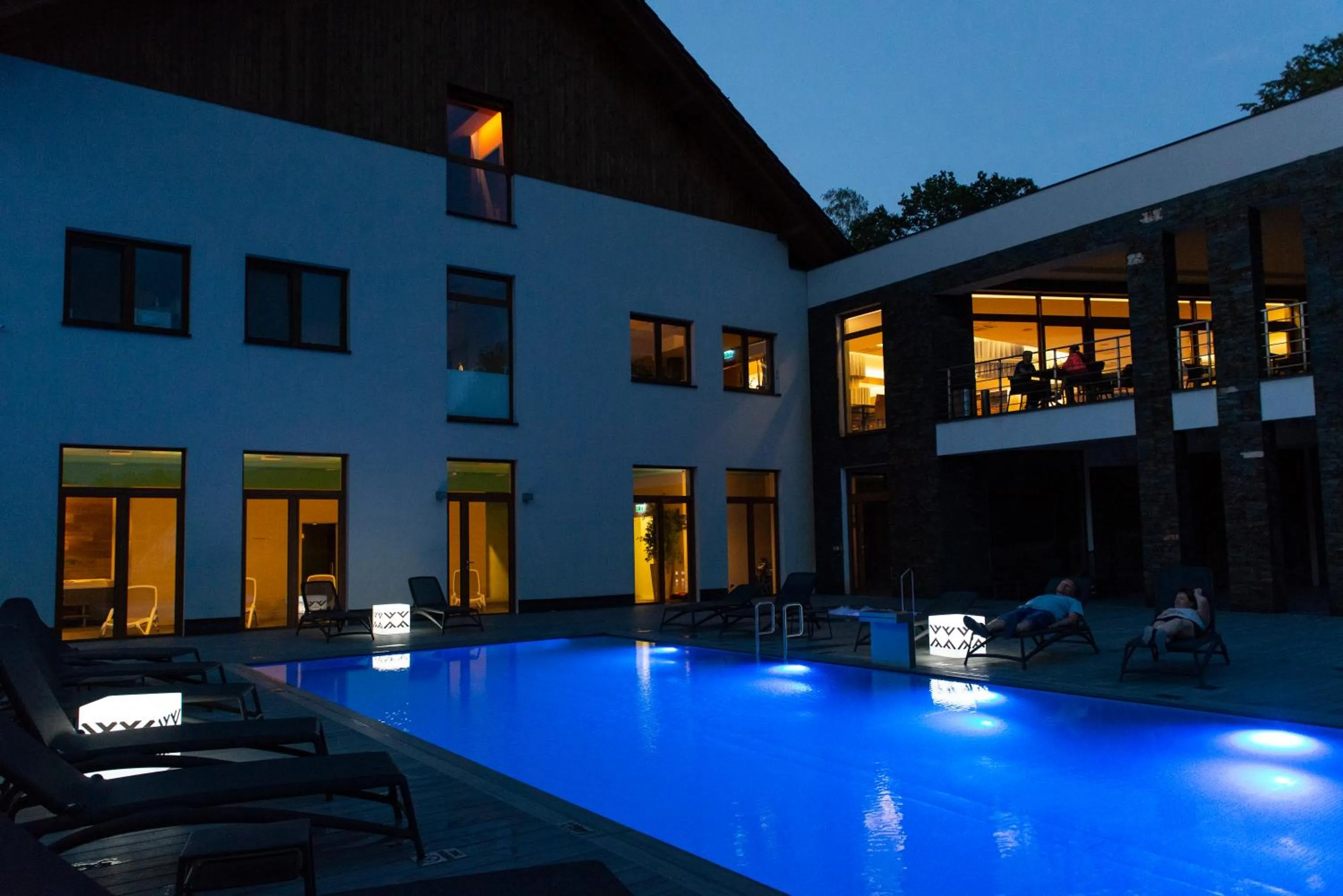 Property building in Aspen Prime Ski & Bike Resort - basen, sauna, jacuzzi, siłownia w cenie pobytu