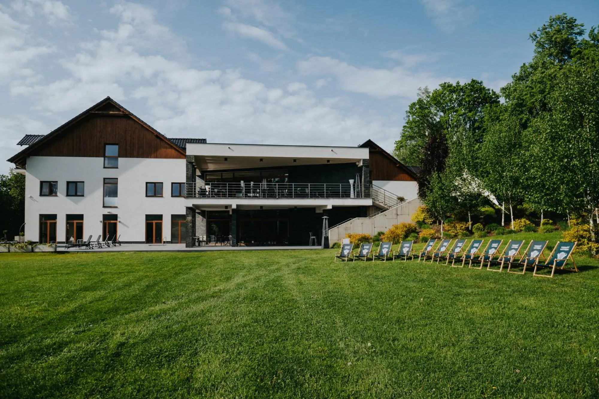 Property building in Aspen Prime Ski & Bike Resort - basen, sauna, jacuzzi, siłownia w cenie pobytu