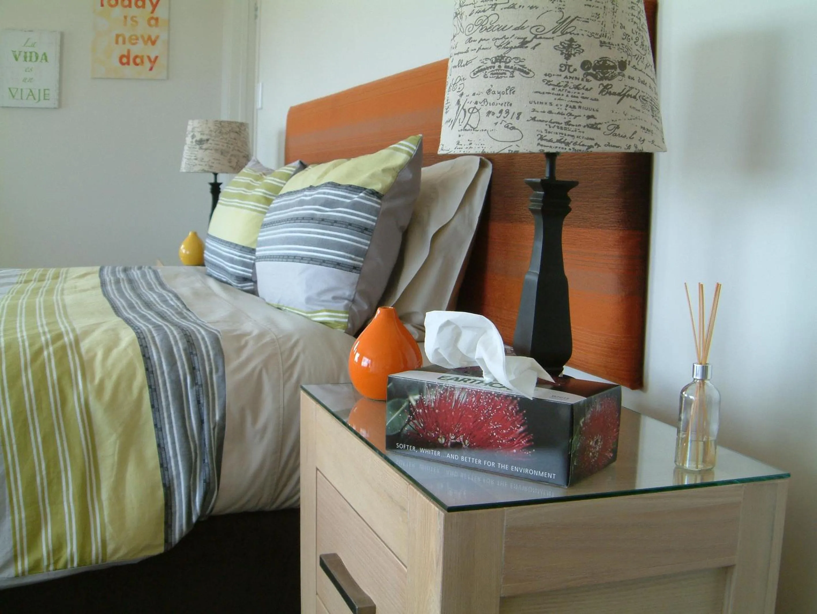 Decorative detail, Bed in Baywaterviews