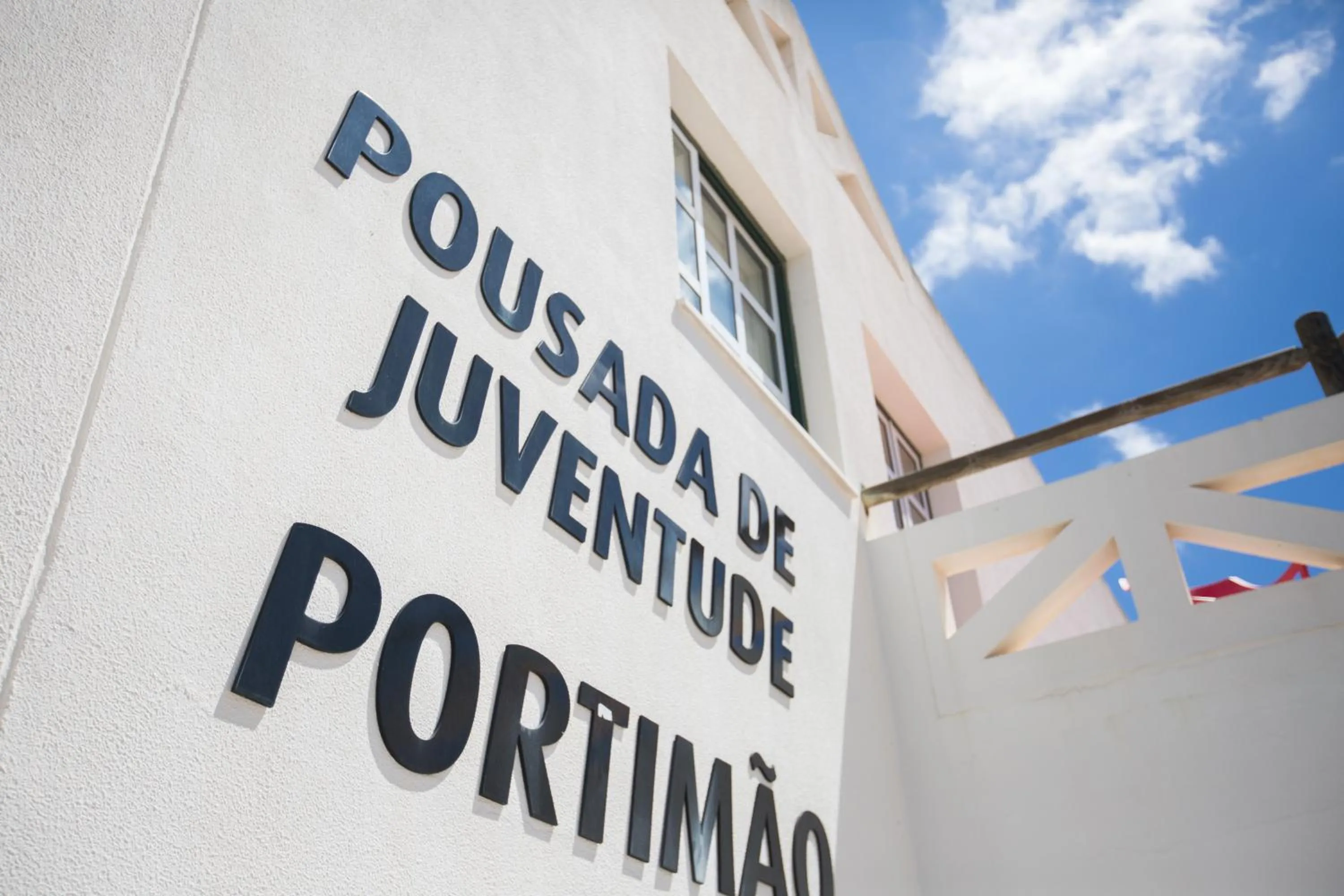 Facade/entrance in HI Portimão - Pousada de Juventude