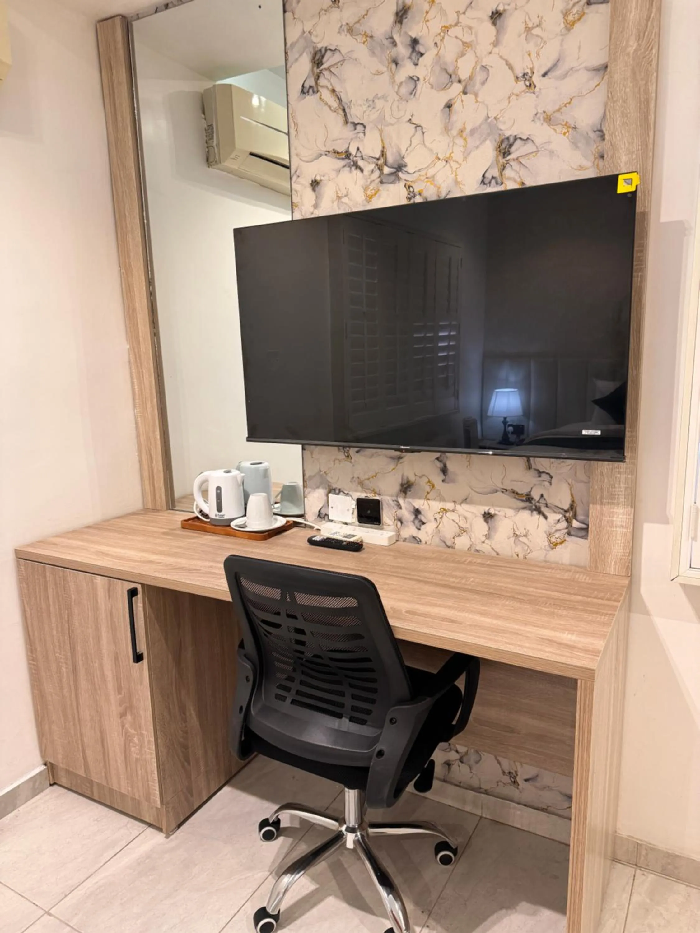 Tranquil Oasis Hotel