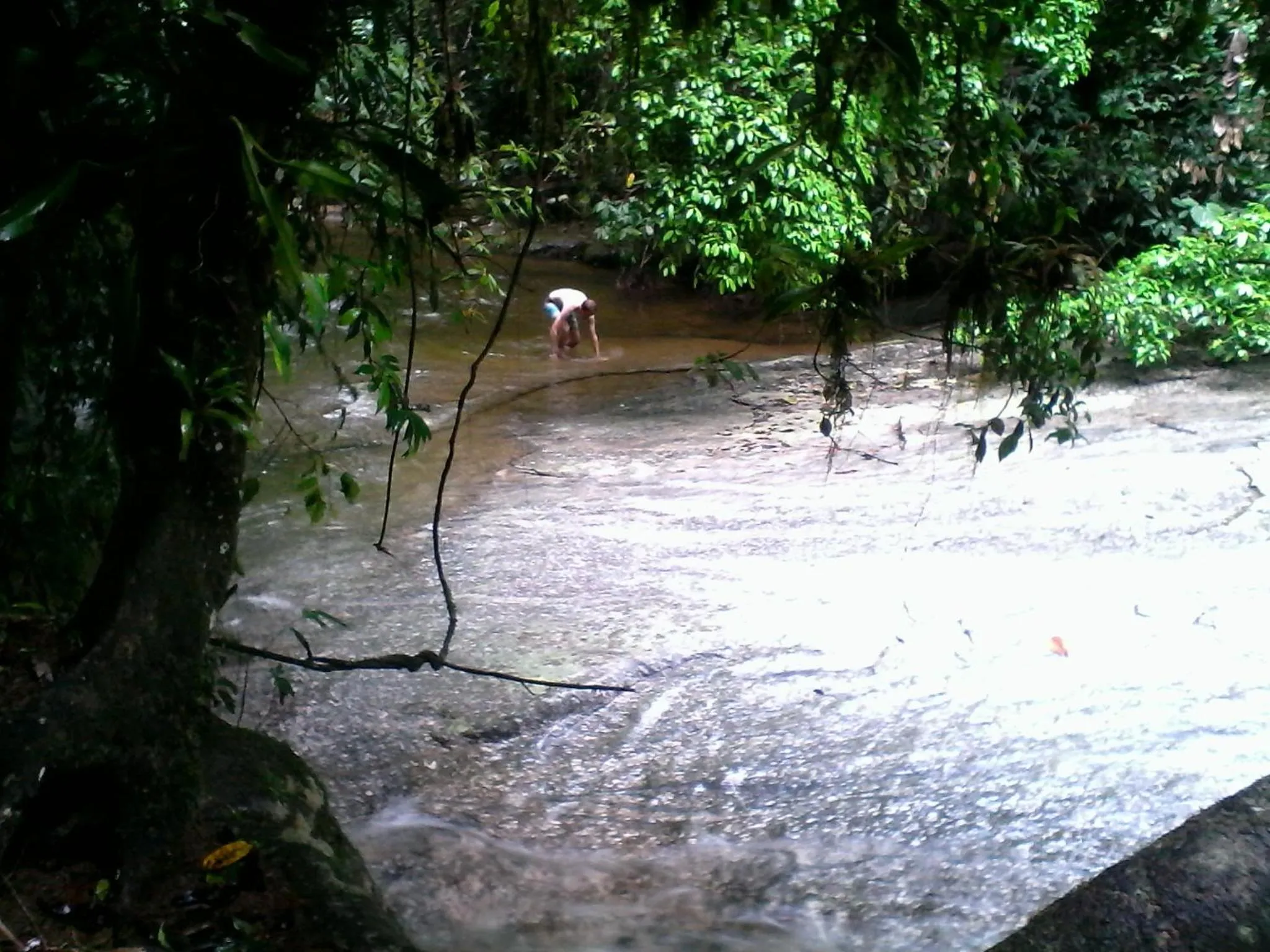 Hiking in VELINN Pousada Praia do Perequê