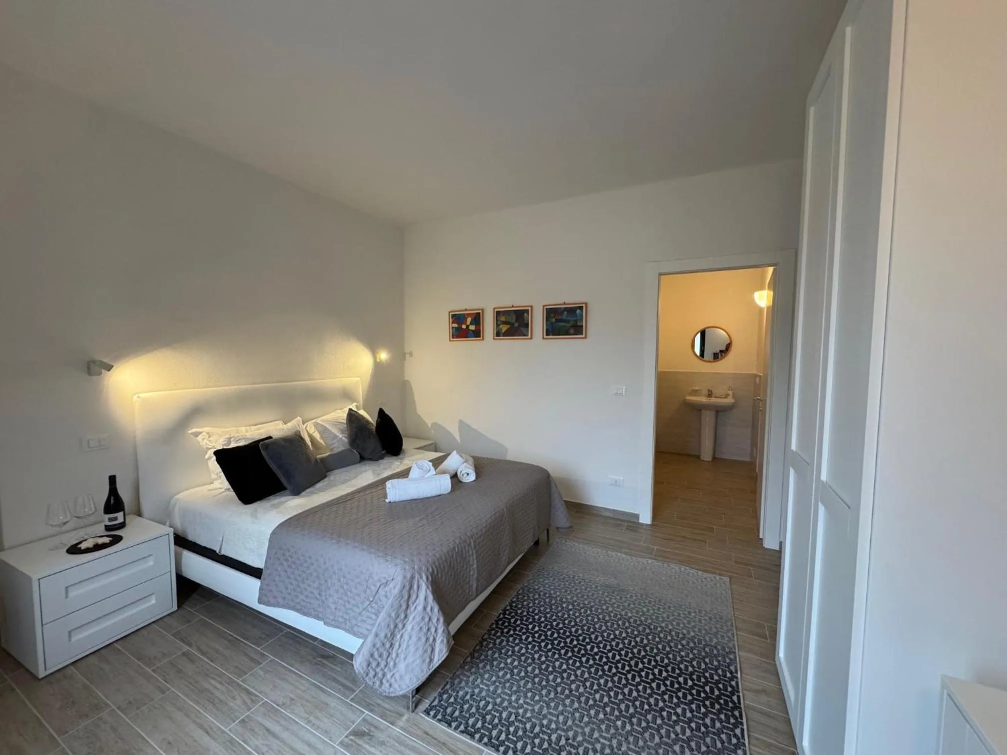 Photo of the whole room, Bed in Albergo Tenco by Bottega