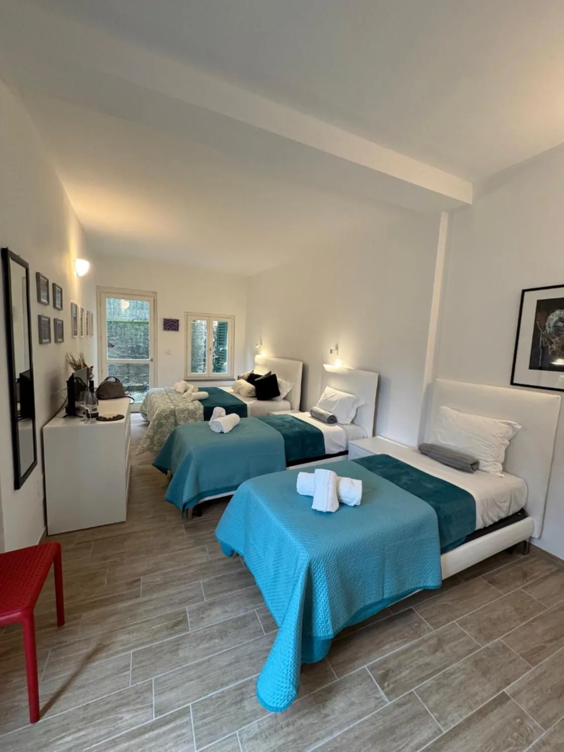 Photo of the whole room, Bed in Albergo Tenco by Bottega