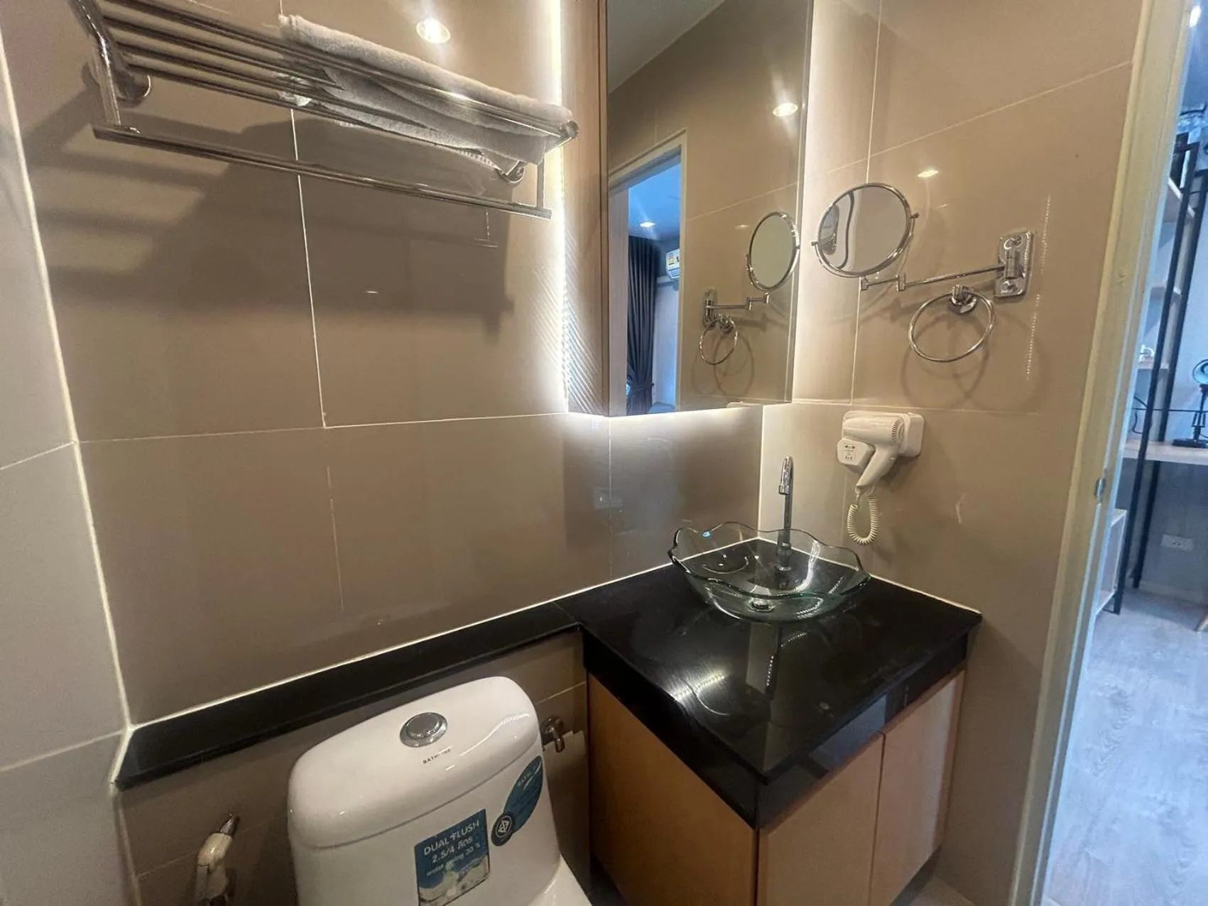 Toilet in The Grand Jomtien Condo