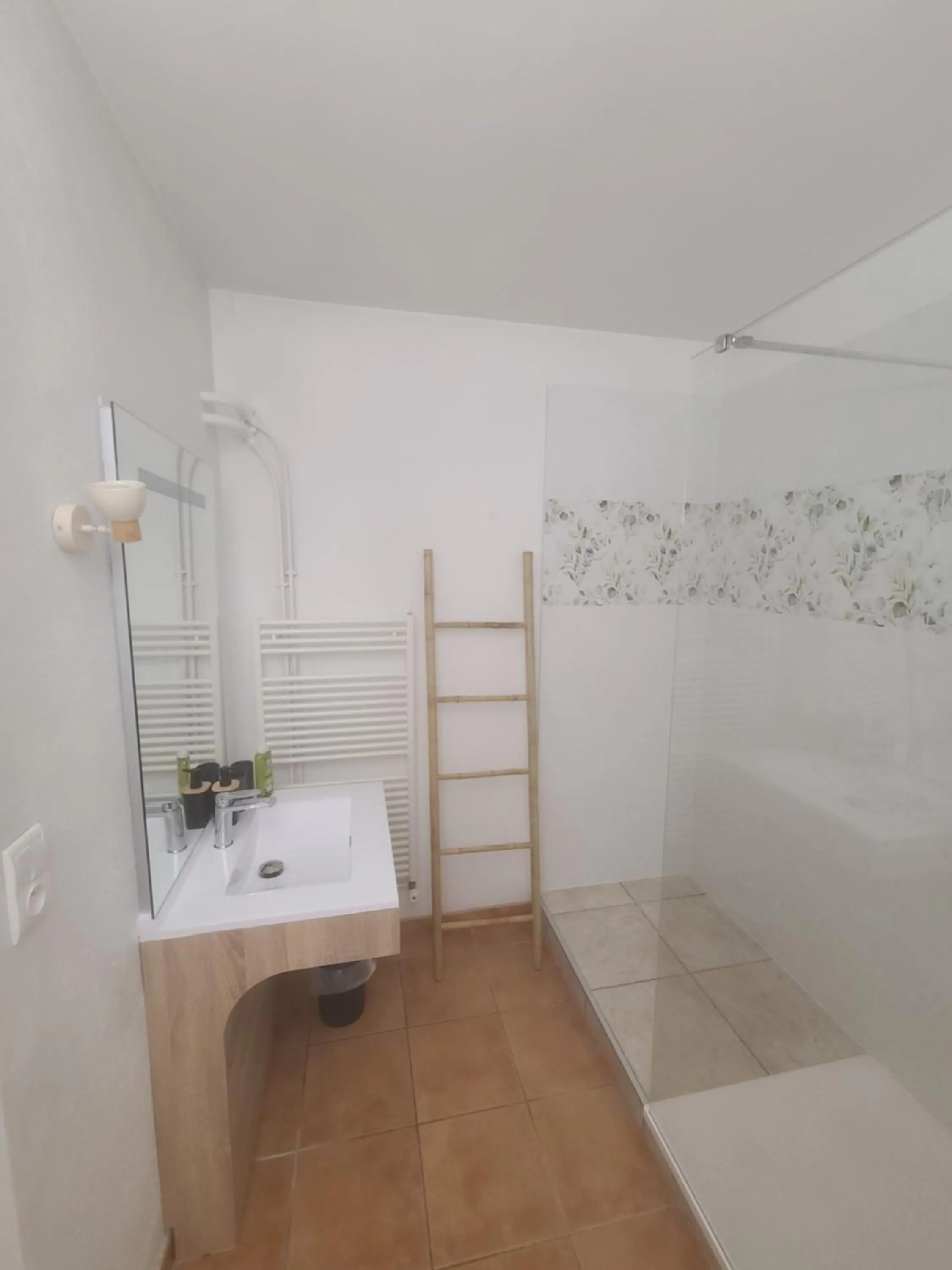 Property building in Chambres d'Hôtes du Clos de la Touche - Piscine chauffée