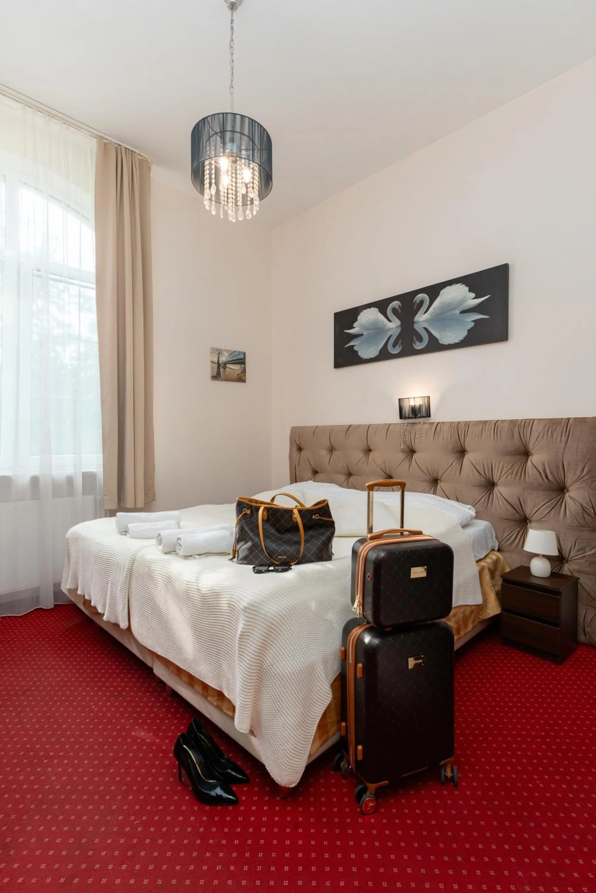 Bed in Modlin Palace