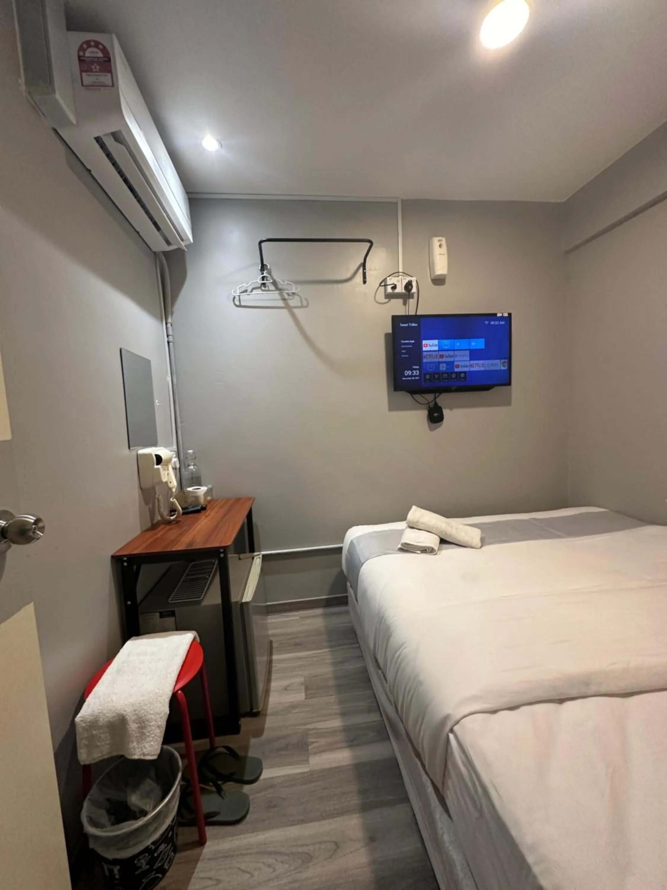 Bed in SS Grey House