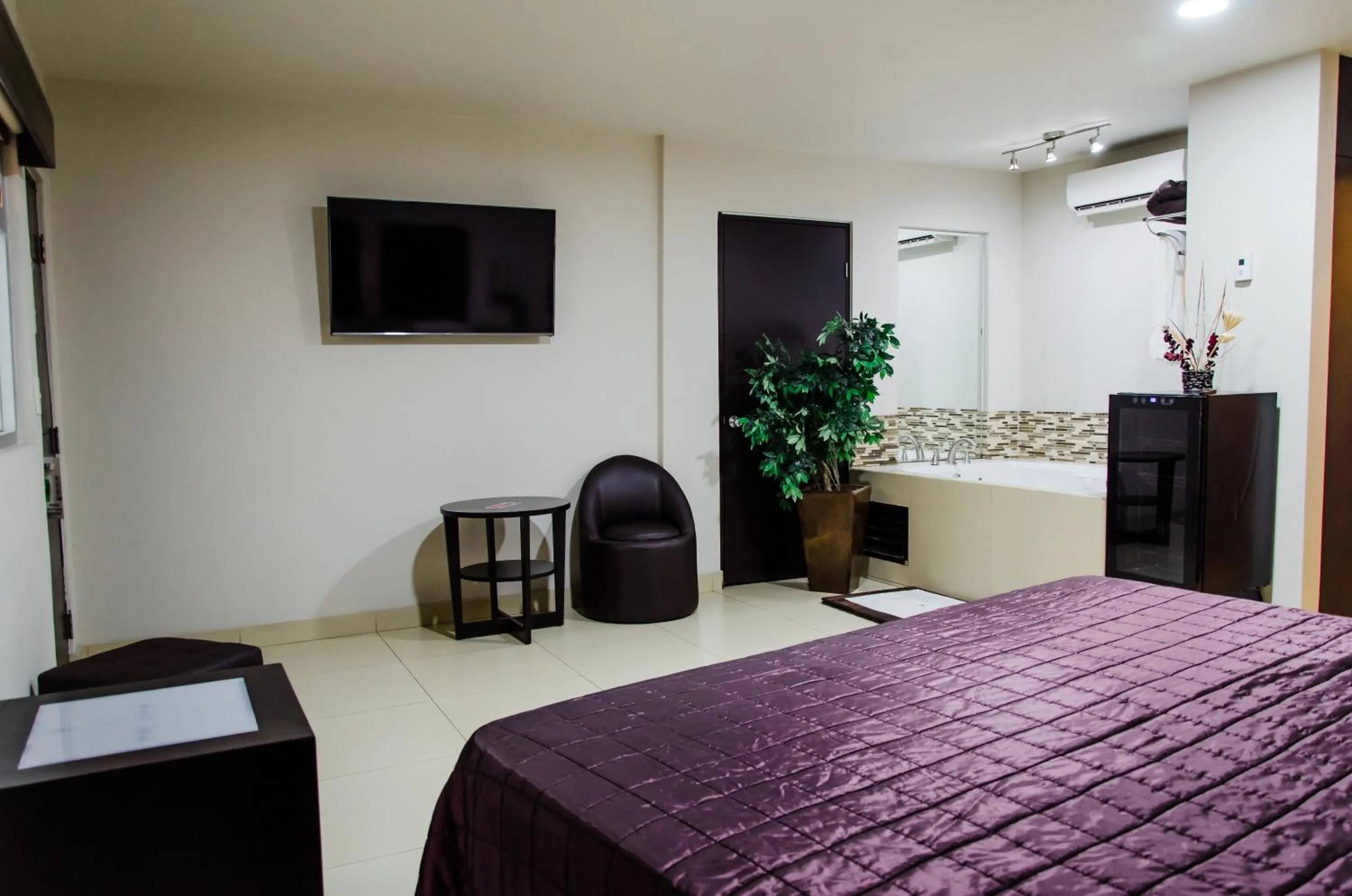 TV and multimedia, Bed in Hotel Velario