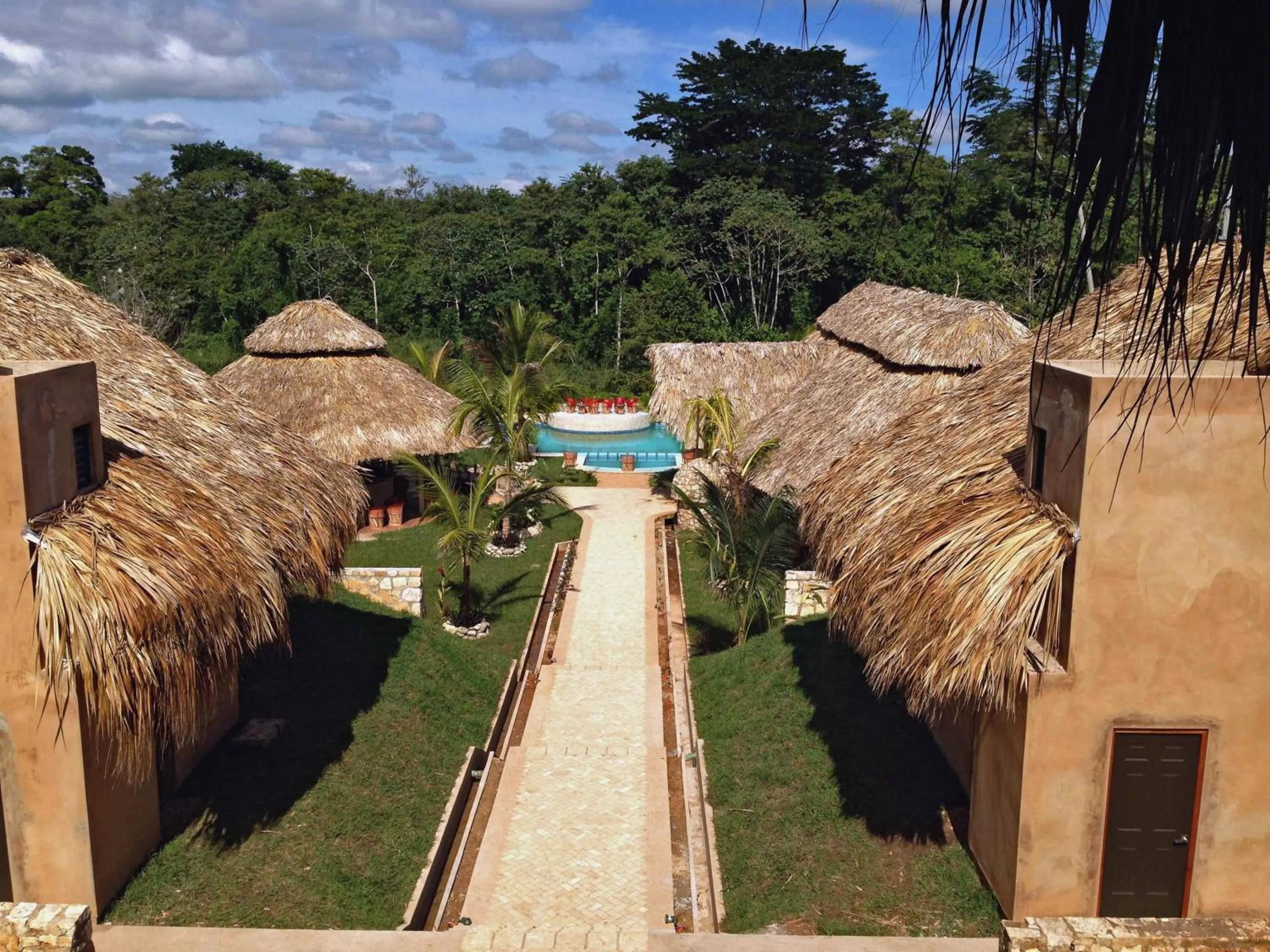 Swimming pool in AXKAN PALENQUE, ALBERCAS, GASTRONOMIA MAR y TIERRA & TRAVEL AGENCY