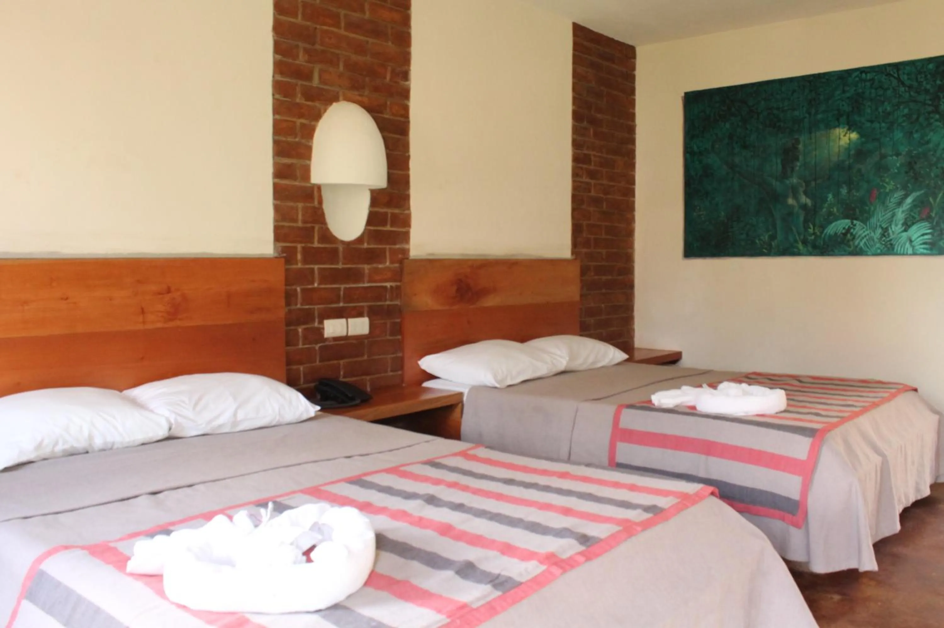 Bedroom, Bed in AXKAN PALENQUE, ALBERCAS, GASTRONOMIA MAR y TIERRA & TRAVEL AGENCY