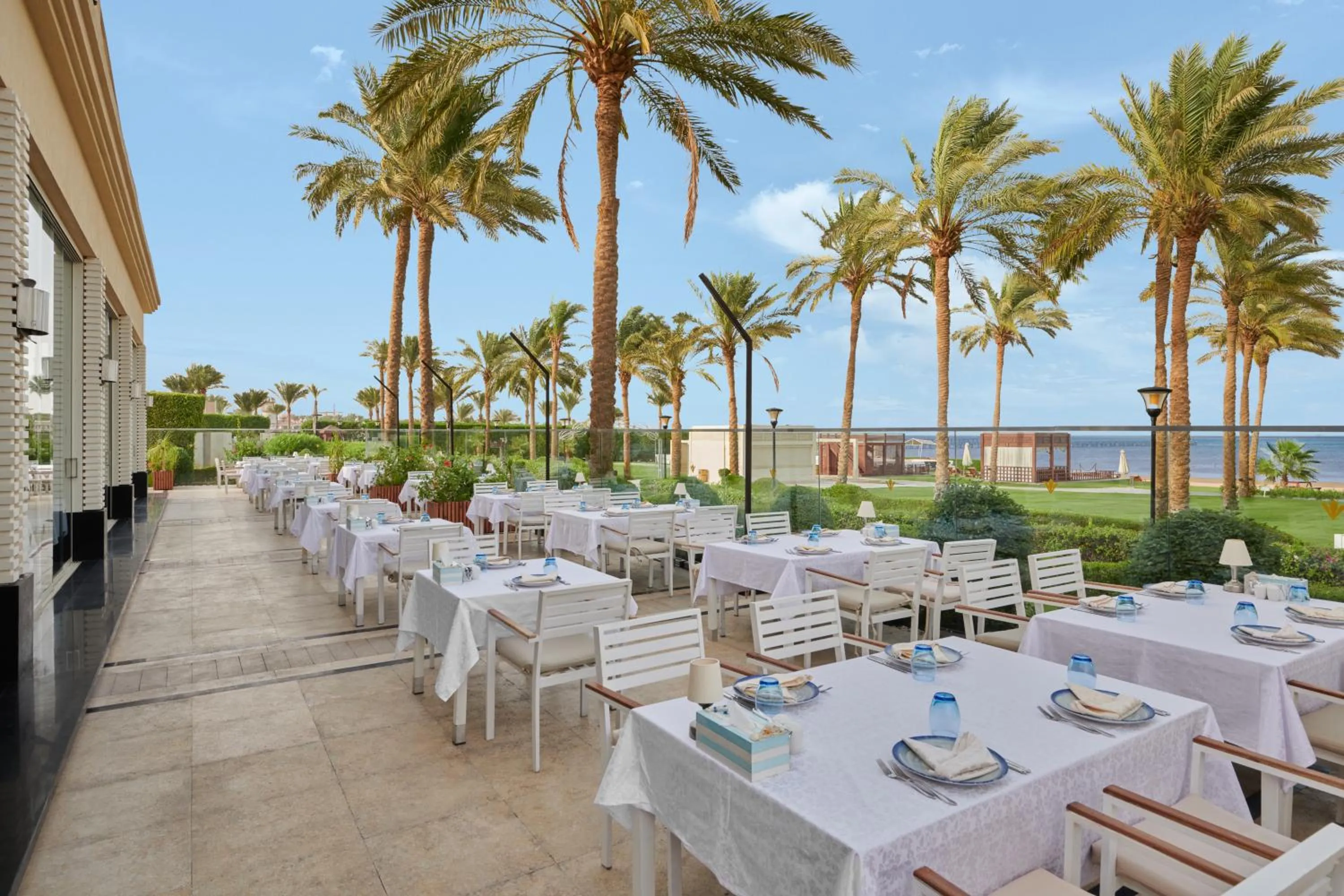 Restaurant/places to eat in Rixos Premium Seagate