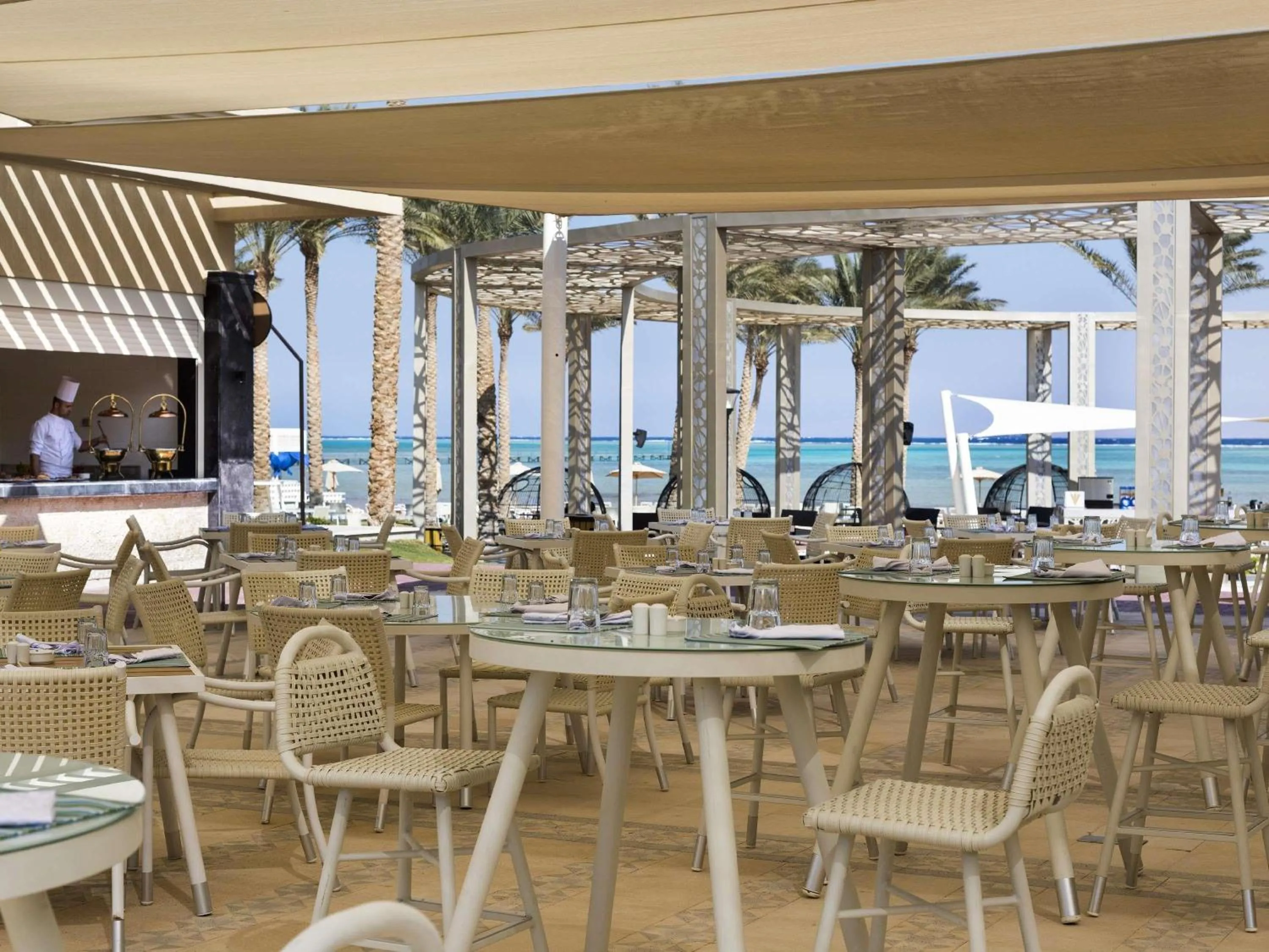 Restaurant/places to eat in Rixos Premium Seagate