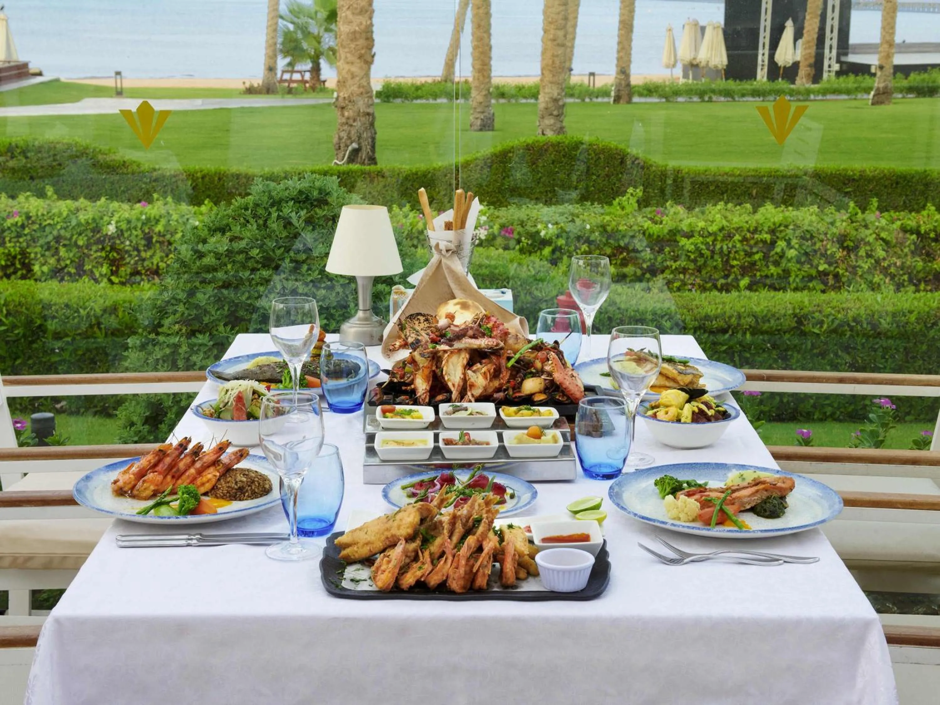 Restaurant/places to eat in Rixos Premium Seagate