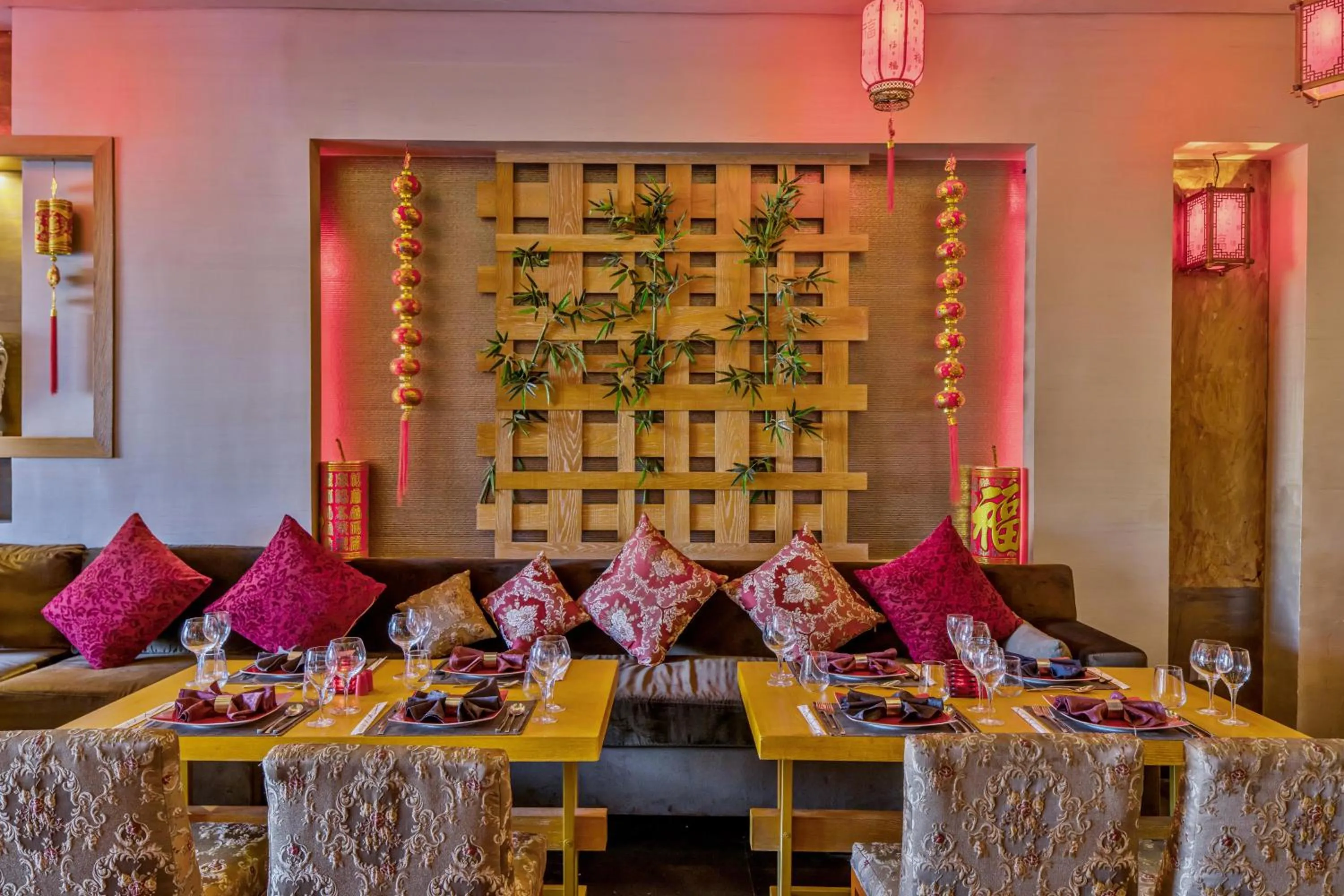 Restaurant/places to eat in Rixos Premium Seagate