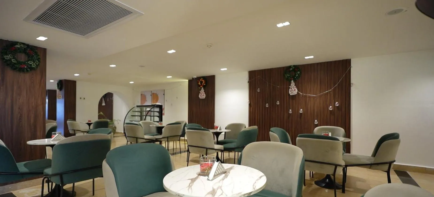 Lobby or reception in Pyramisa Beach Resort Sahl Hasheesh