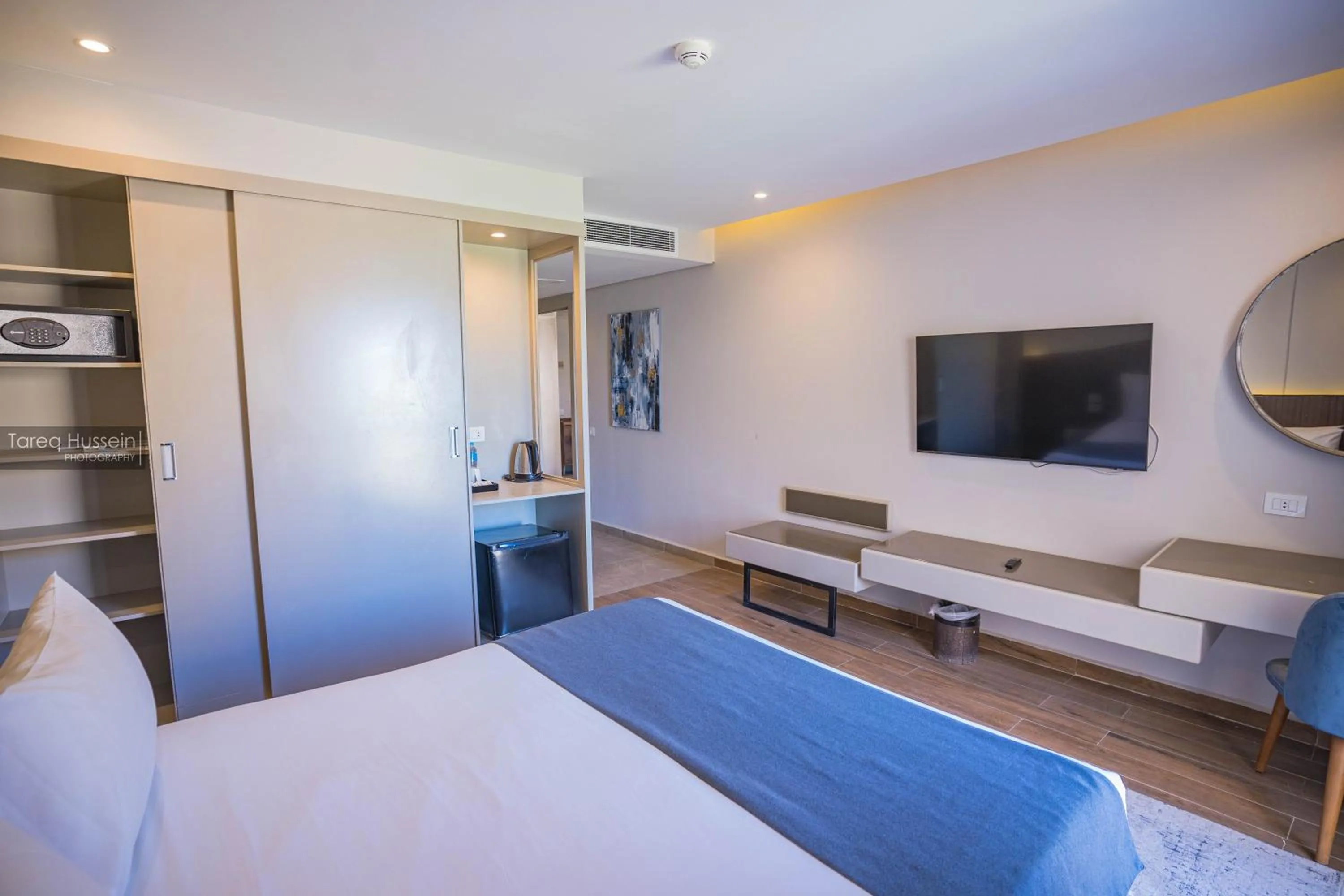 Bedroom, Bed in Pyramisa Beach Resort Sahl Hasheesh