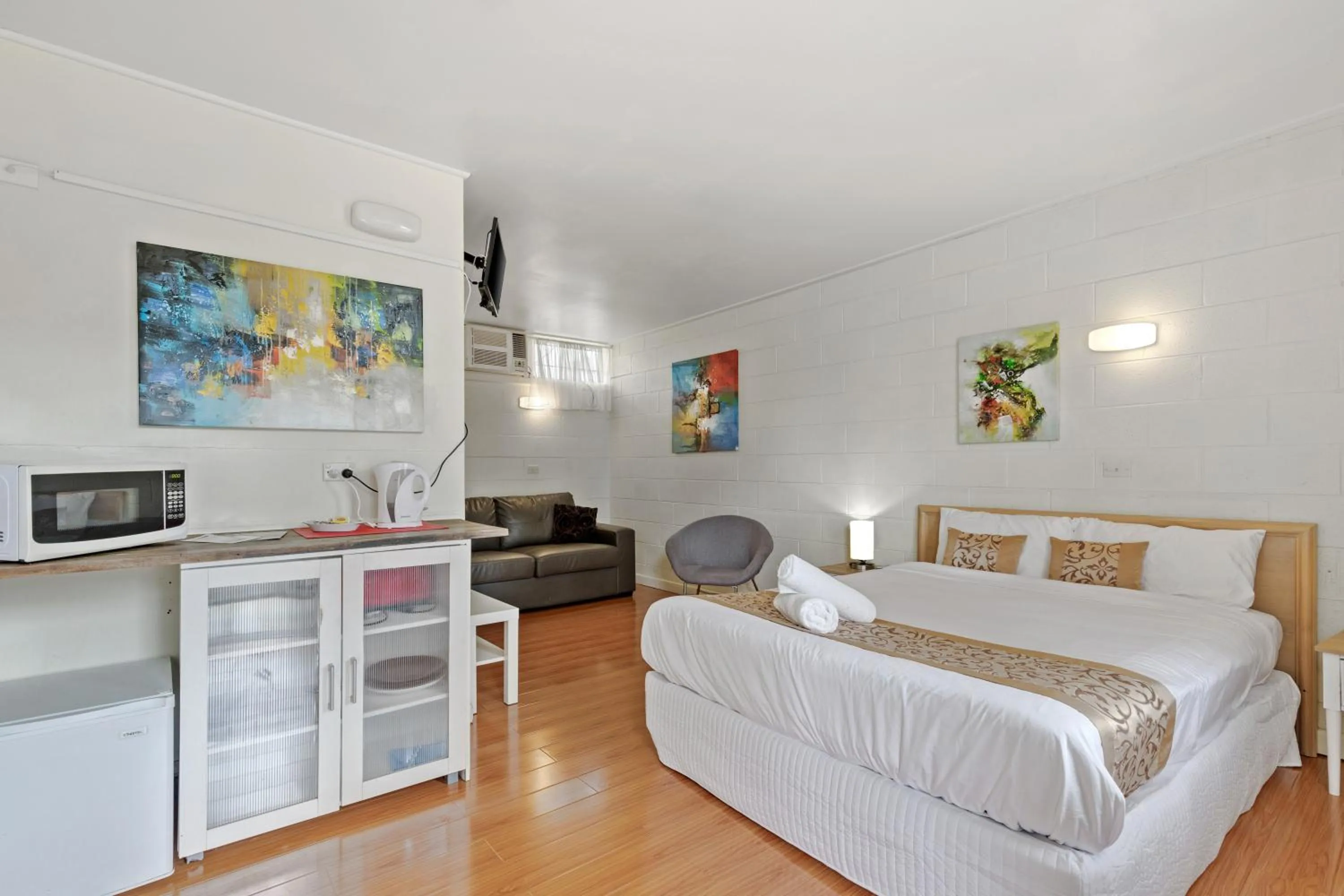 Bed in Gazebo Motor Inn - Strathmerton